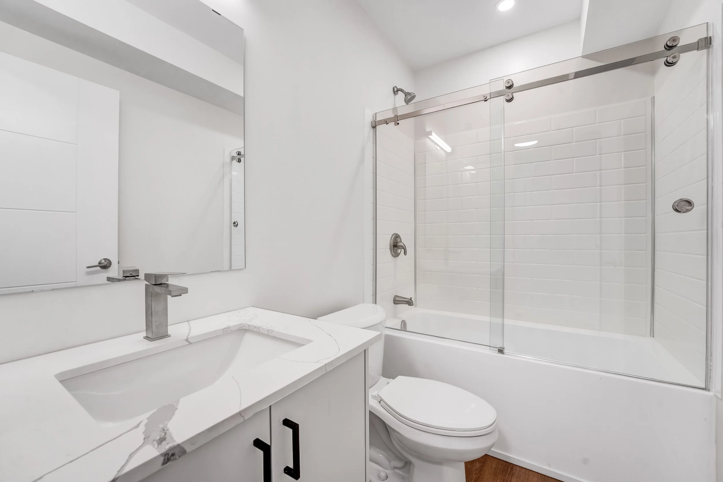 252 Hinchey Avenue NVISION 3D Real Estate Photography3.jpg