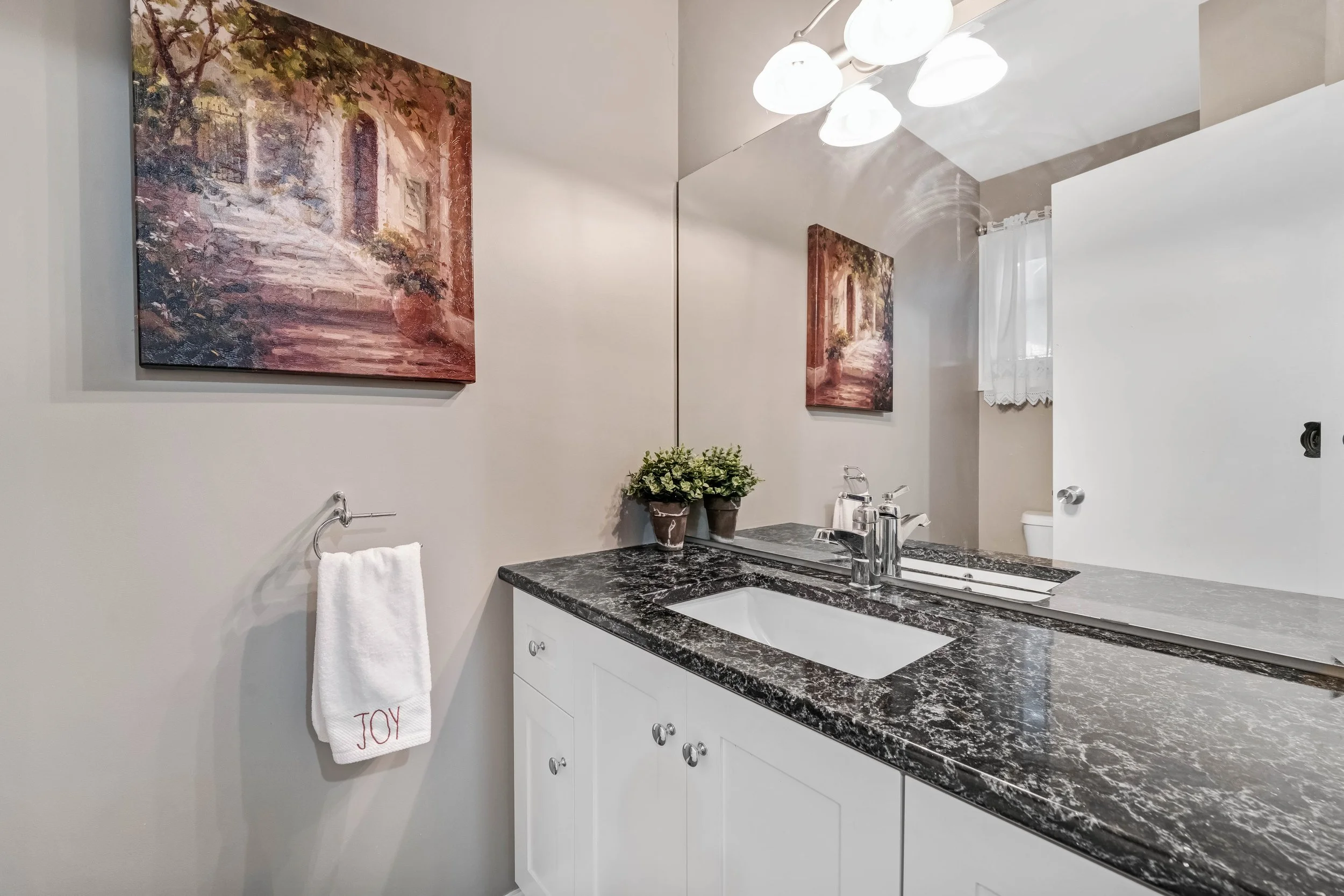 Renfrew Real Estate Photography Services