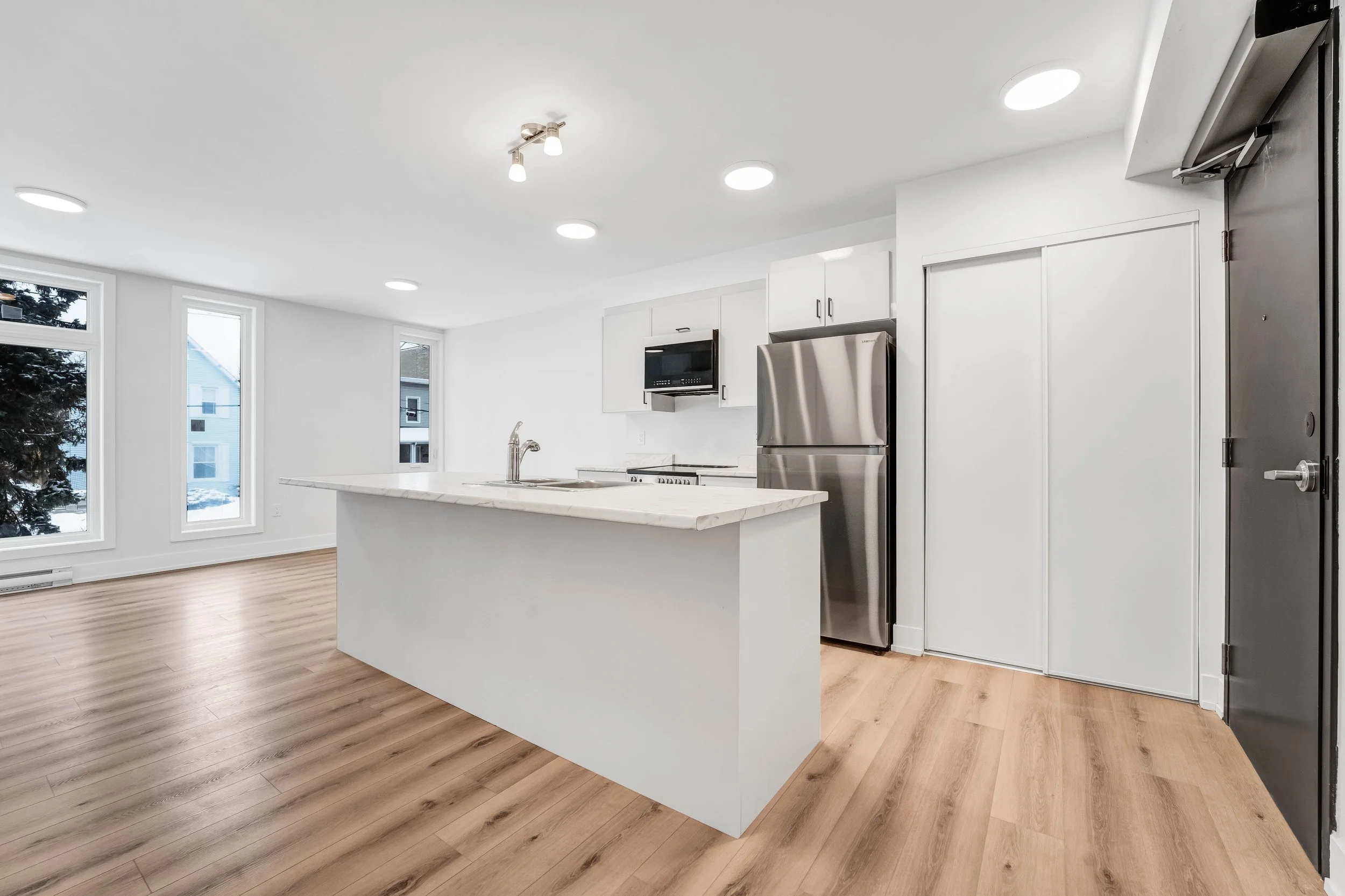 252 Hinchey Avenue Ottawa NVISION 3D Real Estate Photography2.jpg