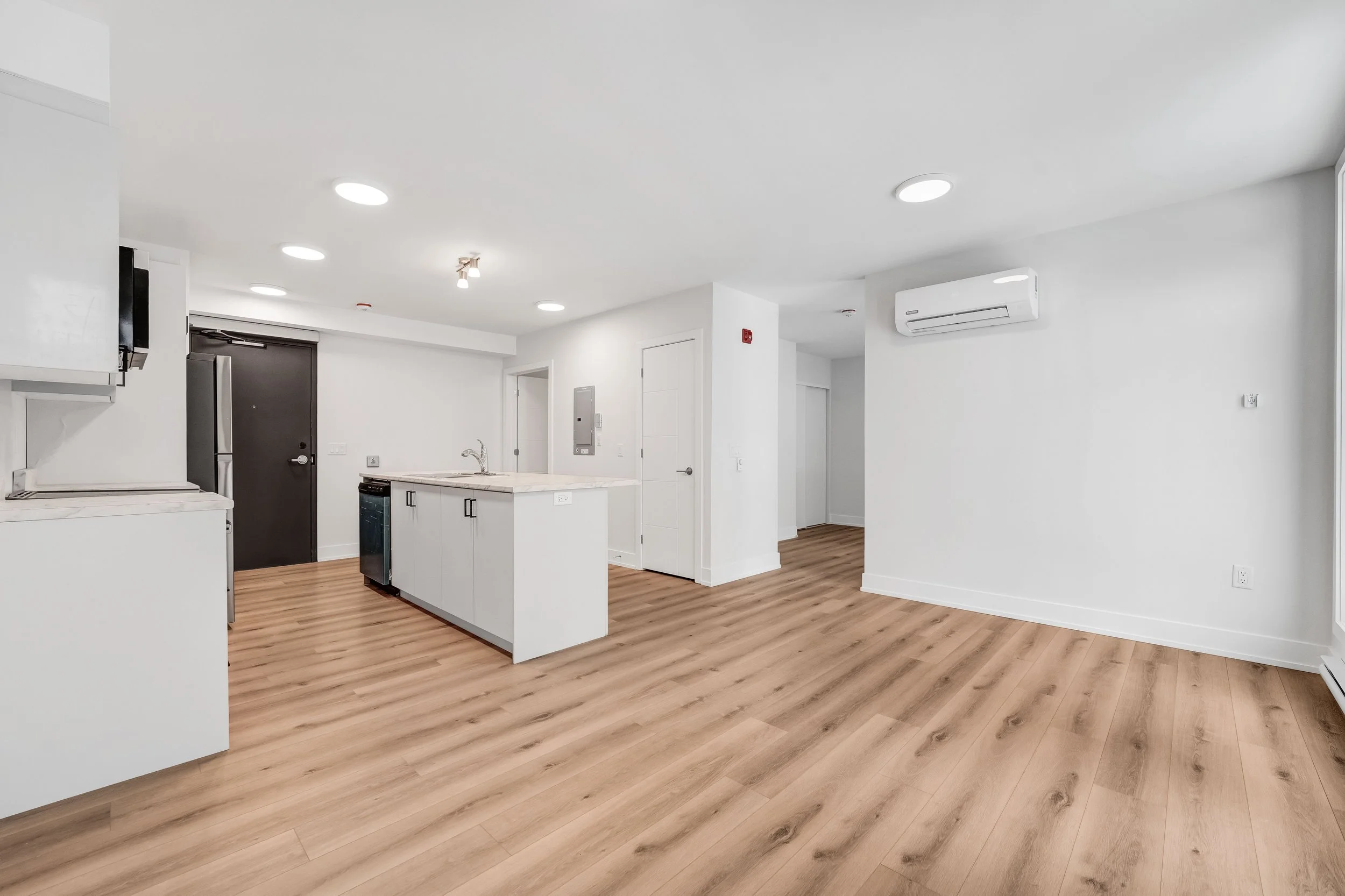 252 Hinchey Avenue Ottawa NVISION 3D Real Estate Photography5.jpg