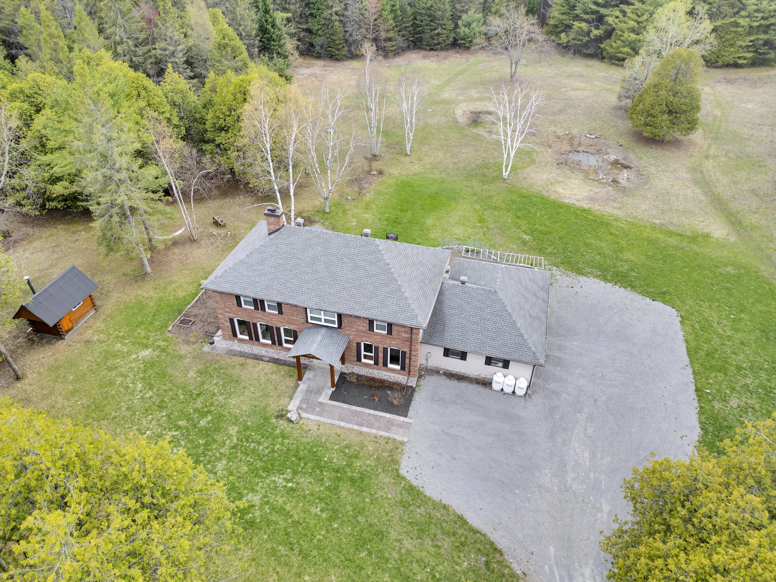 DRONE-NVISION-3D-Real-Estate-Media-Ottawa-2529-Marshwood-Road-Sophia-5.jpg