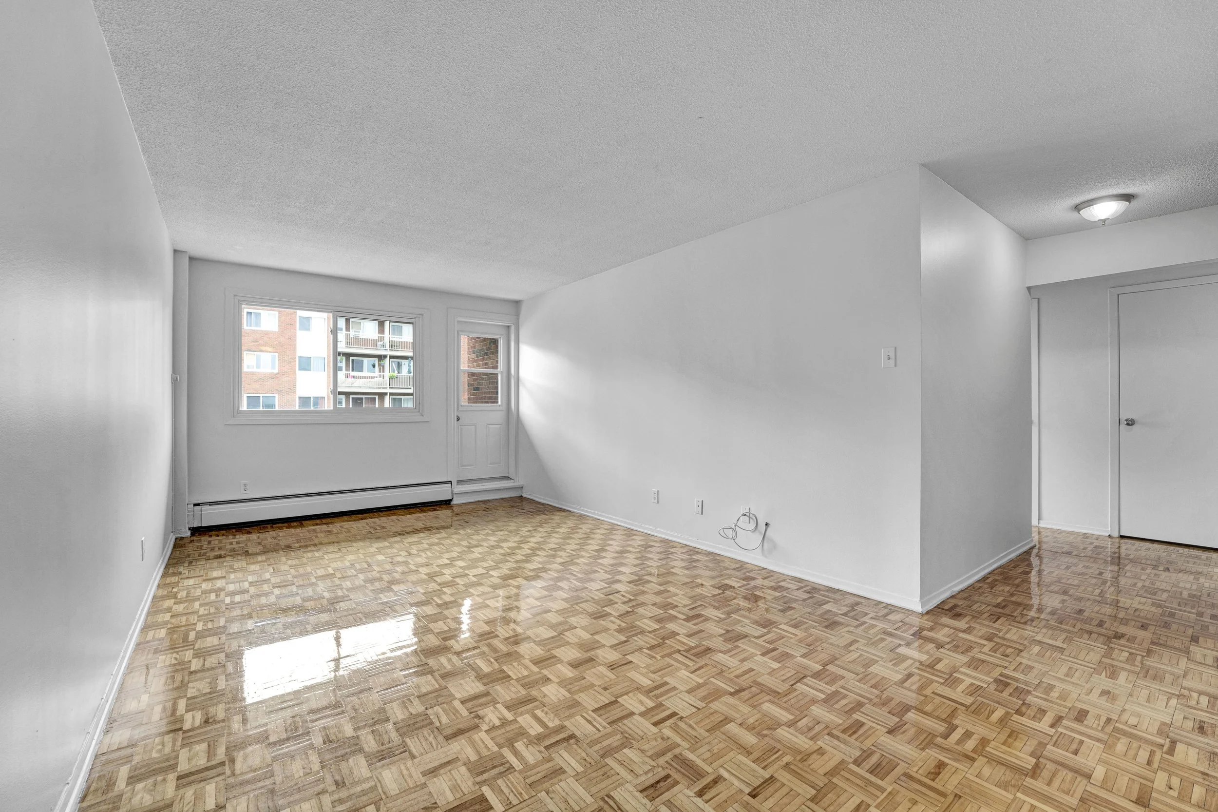 Welcome to the photography portfolio for 40, 45, and 55 Charles-Albanel, located in the Mont-Bleu area. Captured by Nvision 3D, this visual gallery highlights the interior layouts, finishes, unit spaces, and common areas of these modern multi-family 