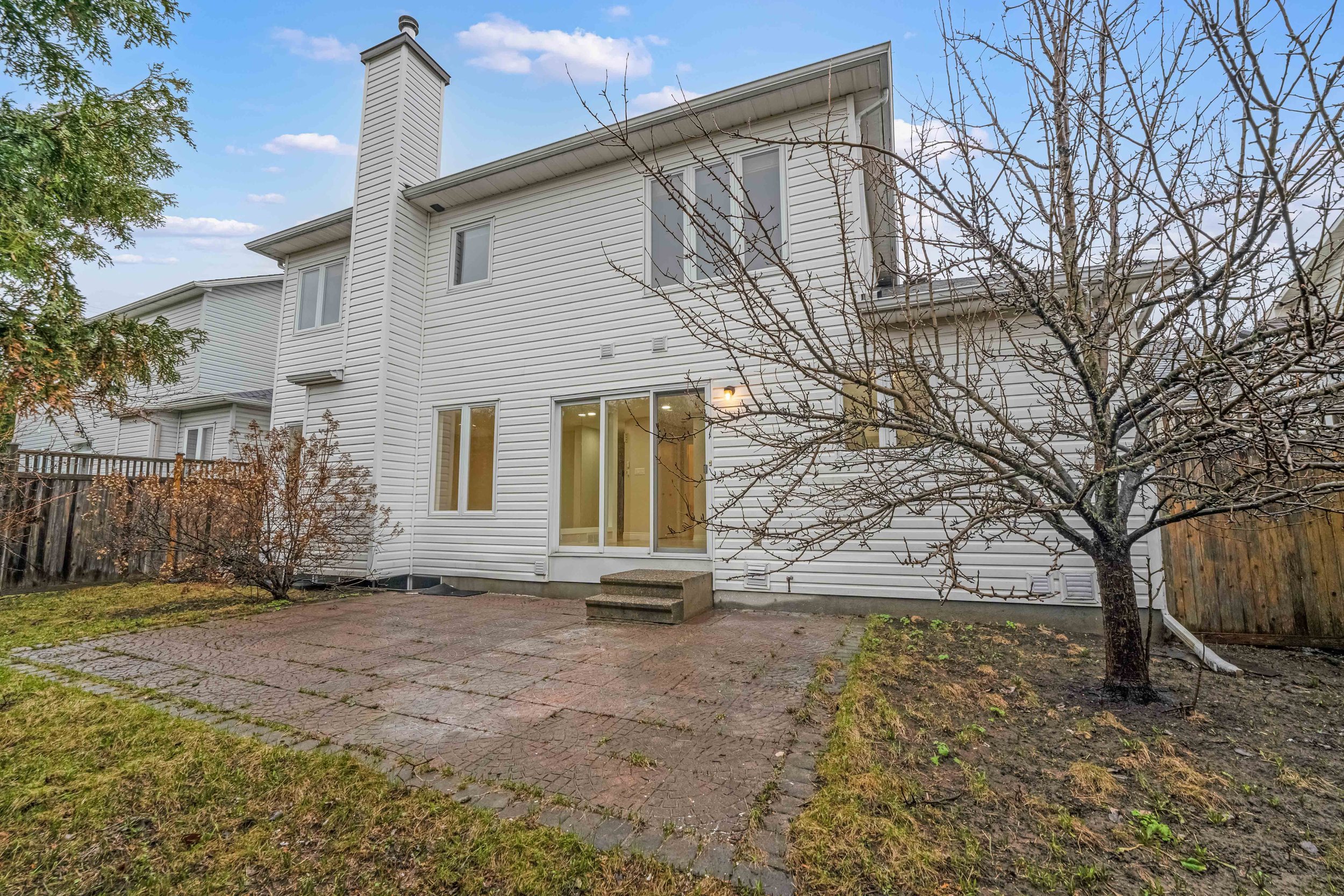Ottawa-Real-Estate-Photography-945-Cahil-Drive-West-nvision3d-42.jpg