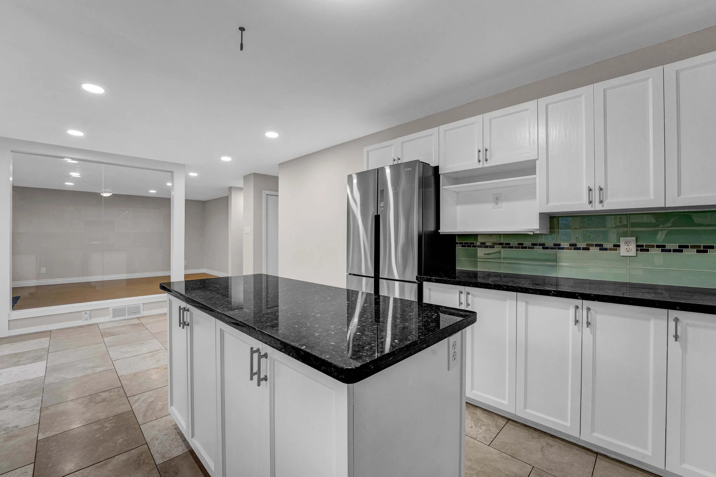 Ottawa-Real-Estate-Photography-945-Cahil-Drive-West-nvision3d-16.jpg