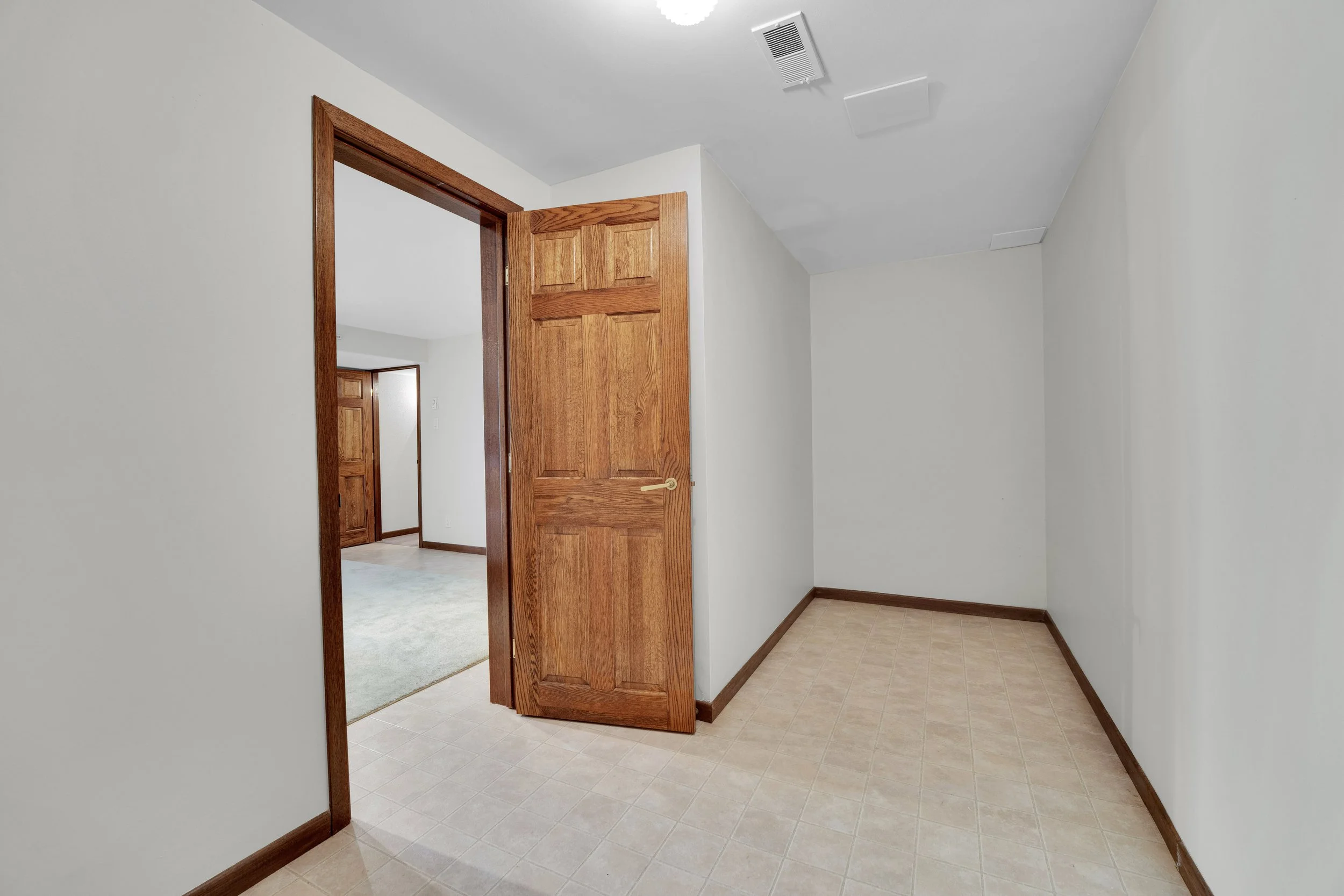 NVISION-3D-Real-Estate-Media-Ottawa-5468-Torbolton-Ridge-123.jpg