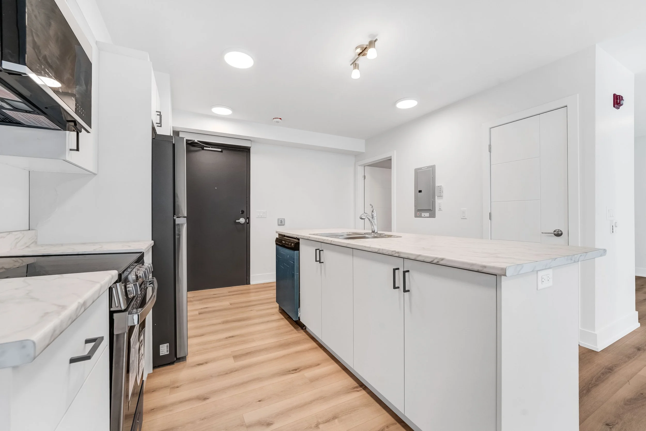 252 Hinchey Avenue Ottawa NVISION 3D Real Estate Photography4.jpg