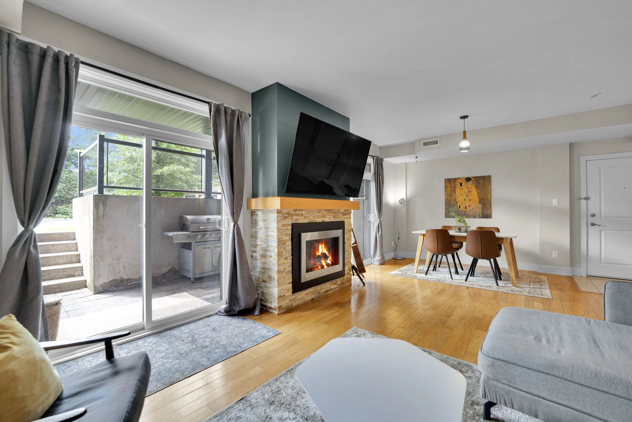 NVISION-3D-Real-Estate-Media-1220-chemin-aylmer-18.jpg