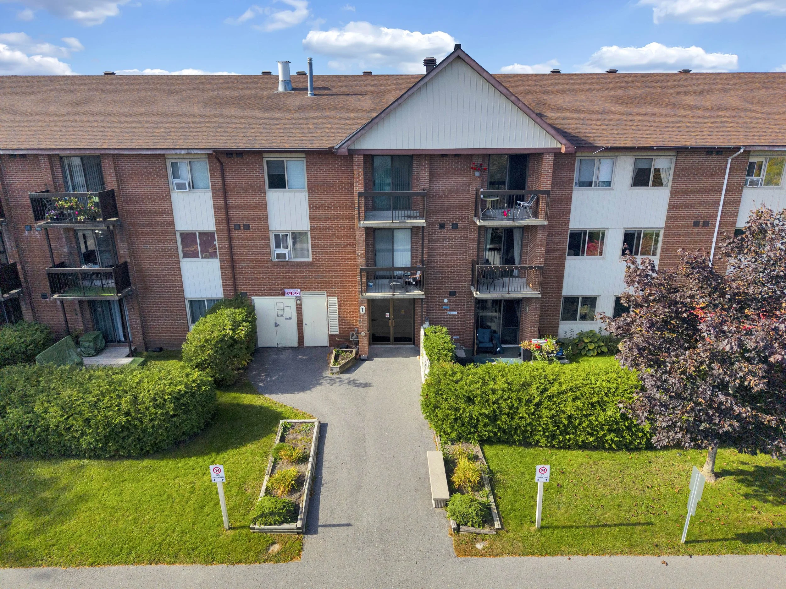 1-Robert-Street-Arnprior-NVISION-3D-drone-23.jpg