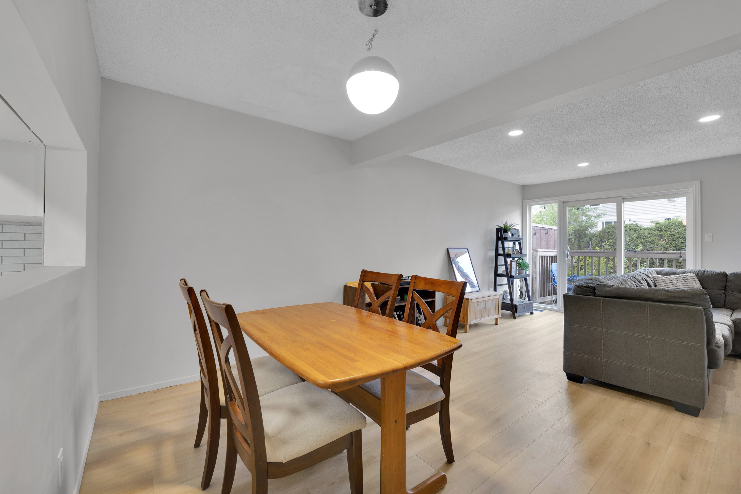 nvision-3d-real-estate-media-ottawa-282c-dalehurst-drive (8).jpg
