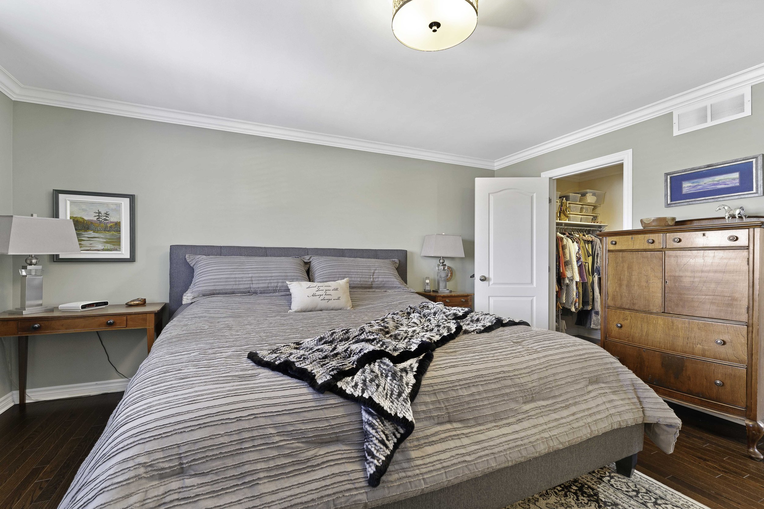 real estate photography findlay creek
