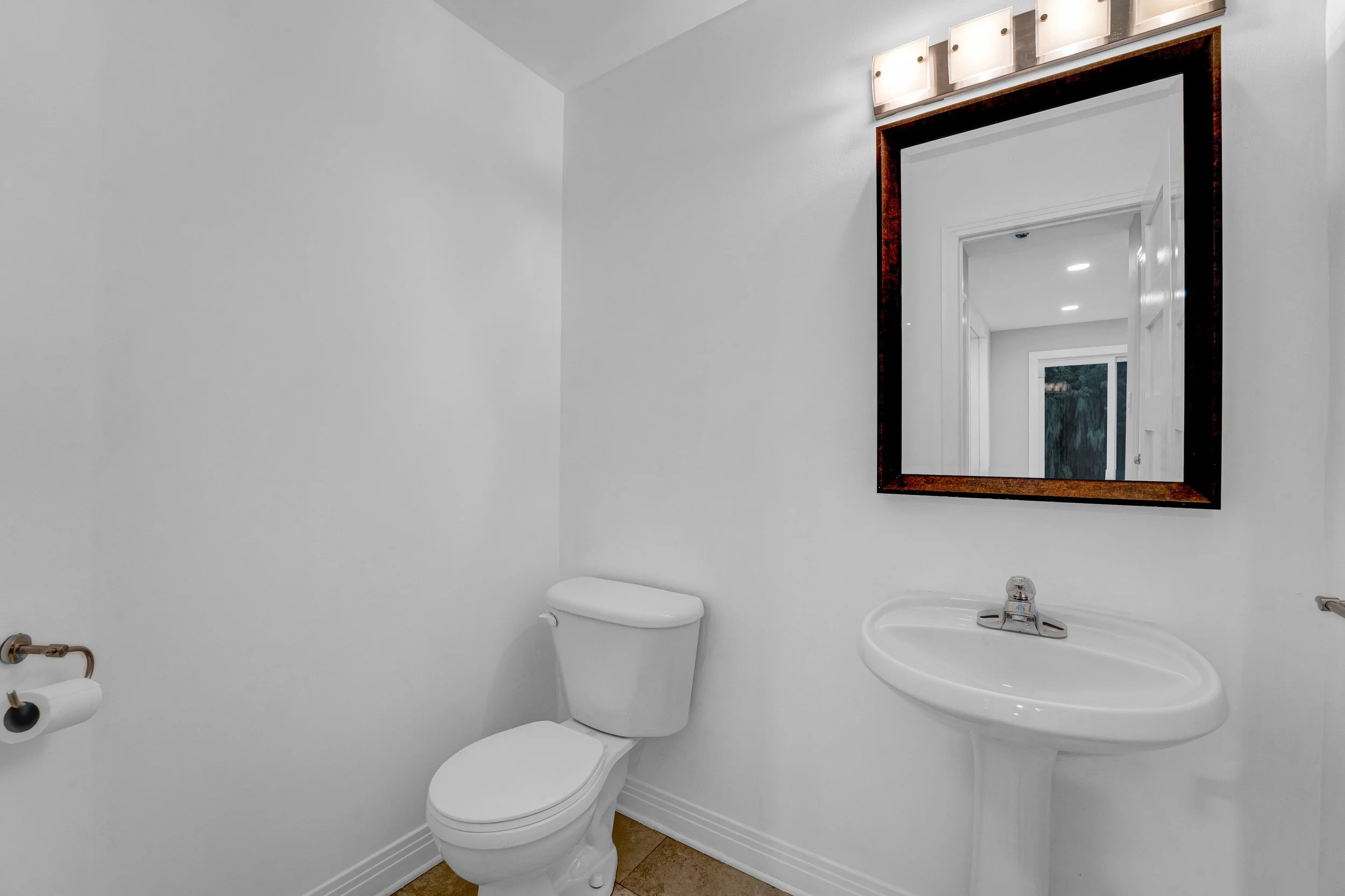 Ottawa-Real-Estate-Photography-945-Cahil-Drive-West-nvision3d-17.jpg