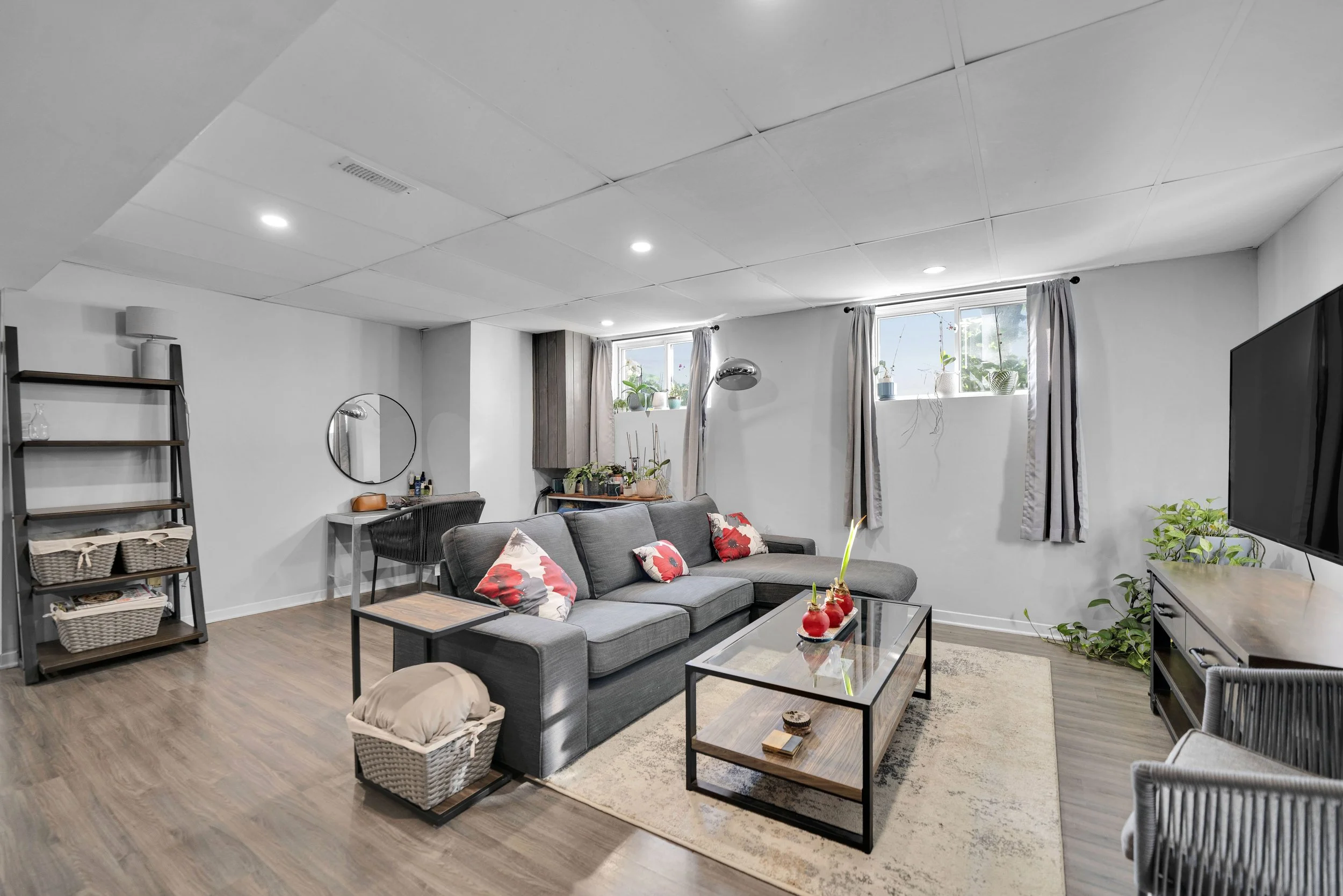 Russel Ontario Real Estate Photography Services