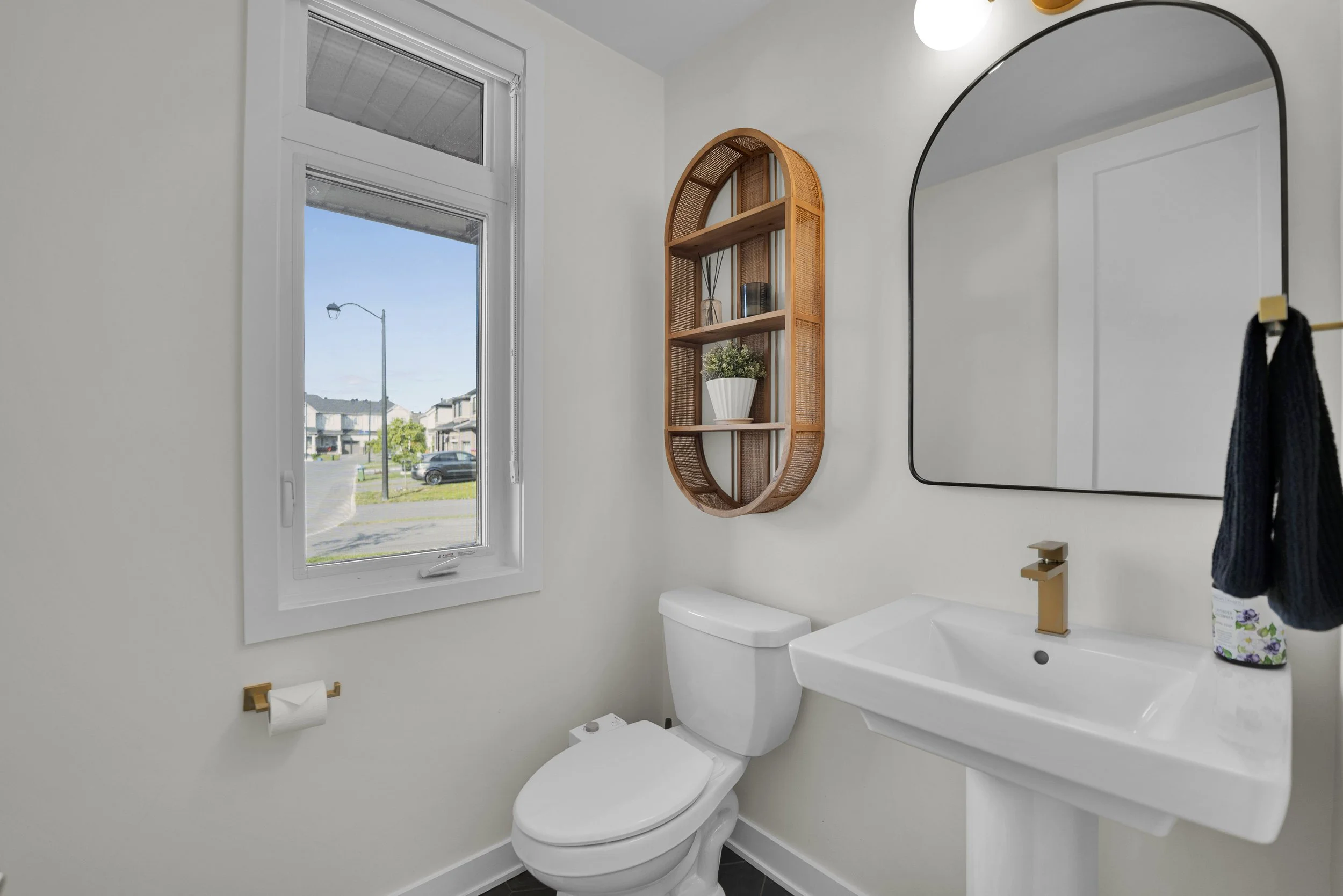 Single Detached Home For Sale in Ottawa Barrhaven 342 Finial Way NVISION 3D Real Estate Media Services 