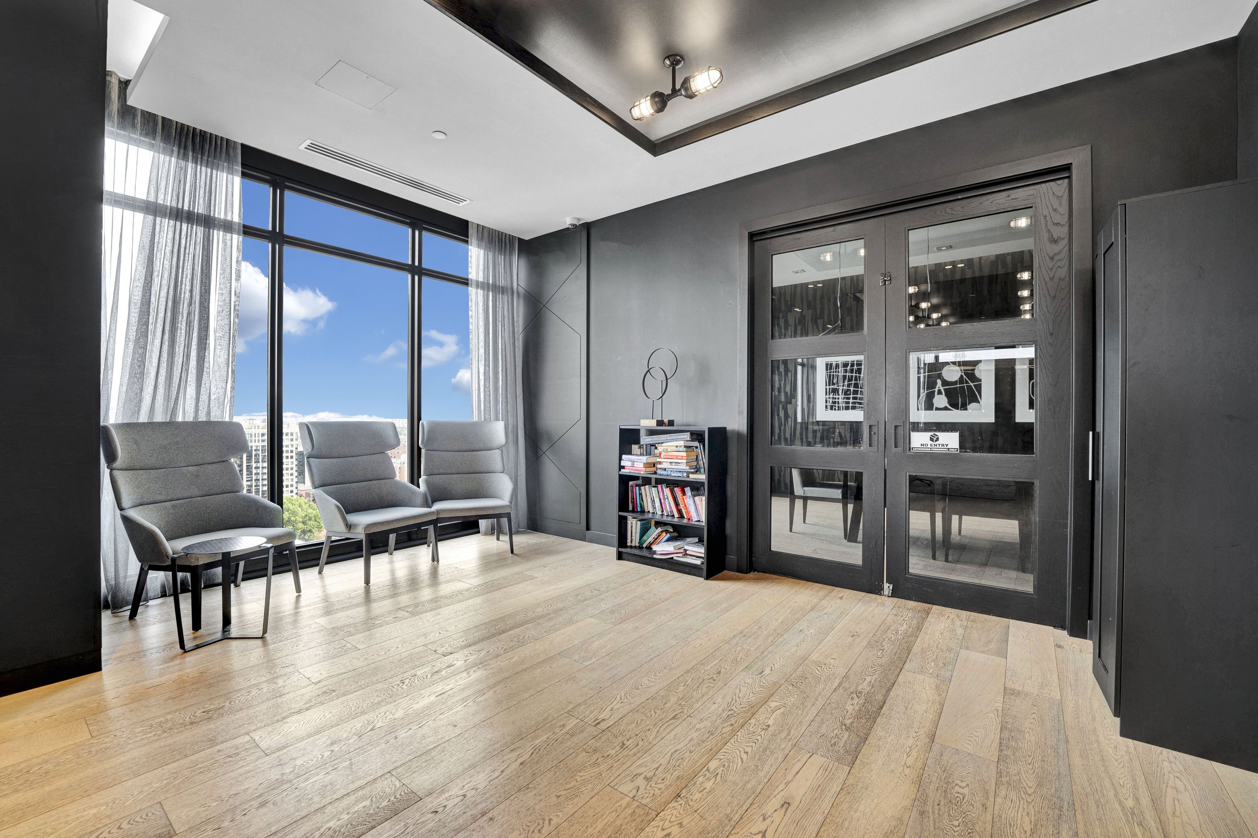 255-bay-street-unit-309
