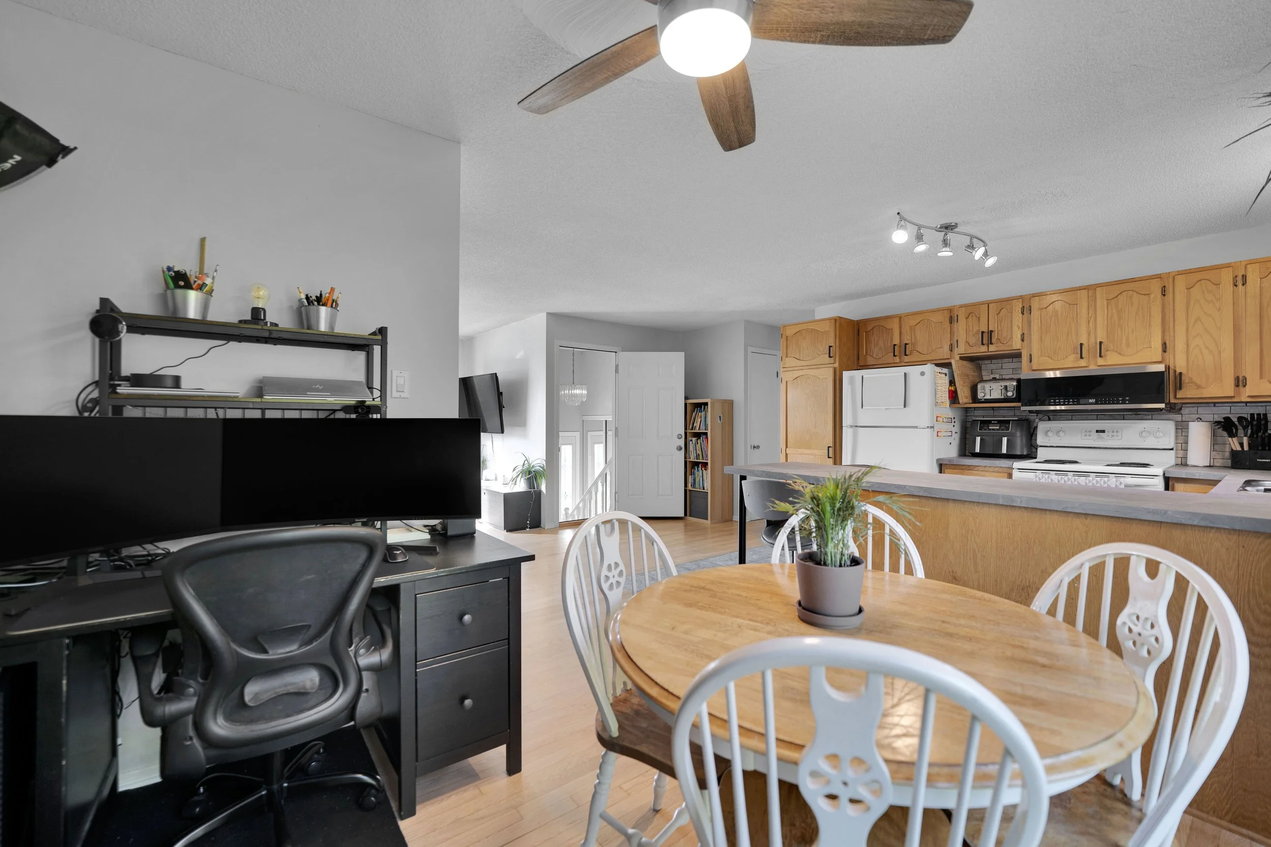 Russel Ontario Real Estate Photography