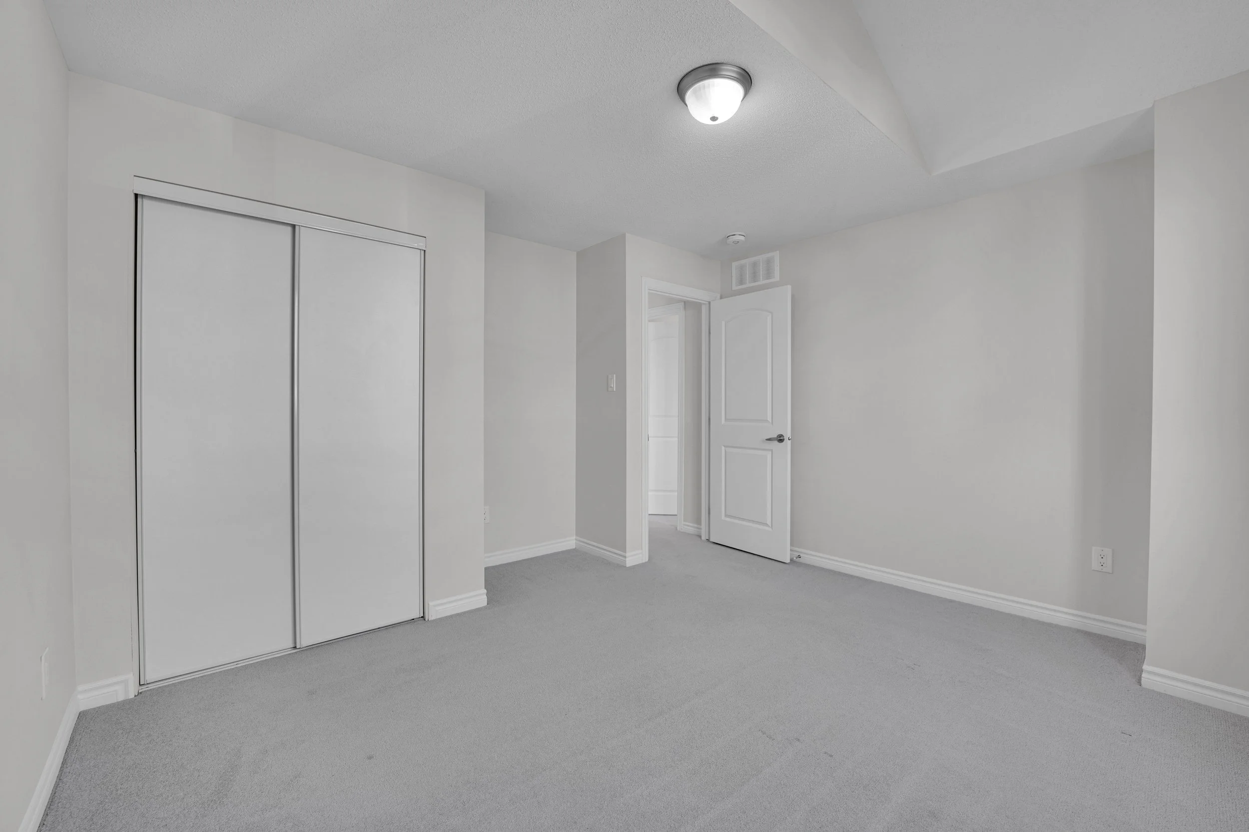NVISION-3D-Real-Estate-Media-59-moonbeam-barrhaven-28.jpg