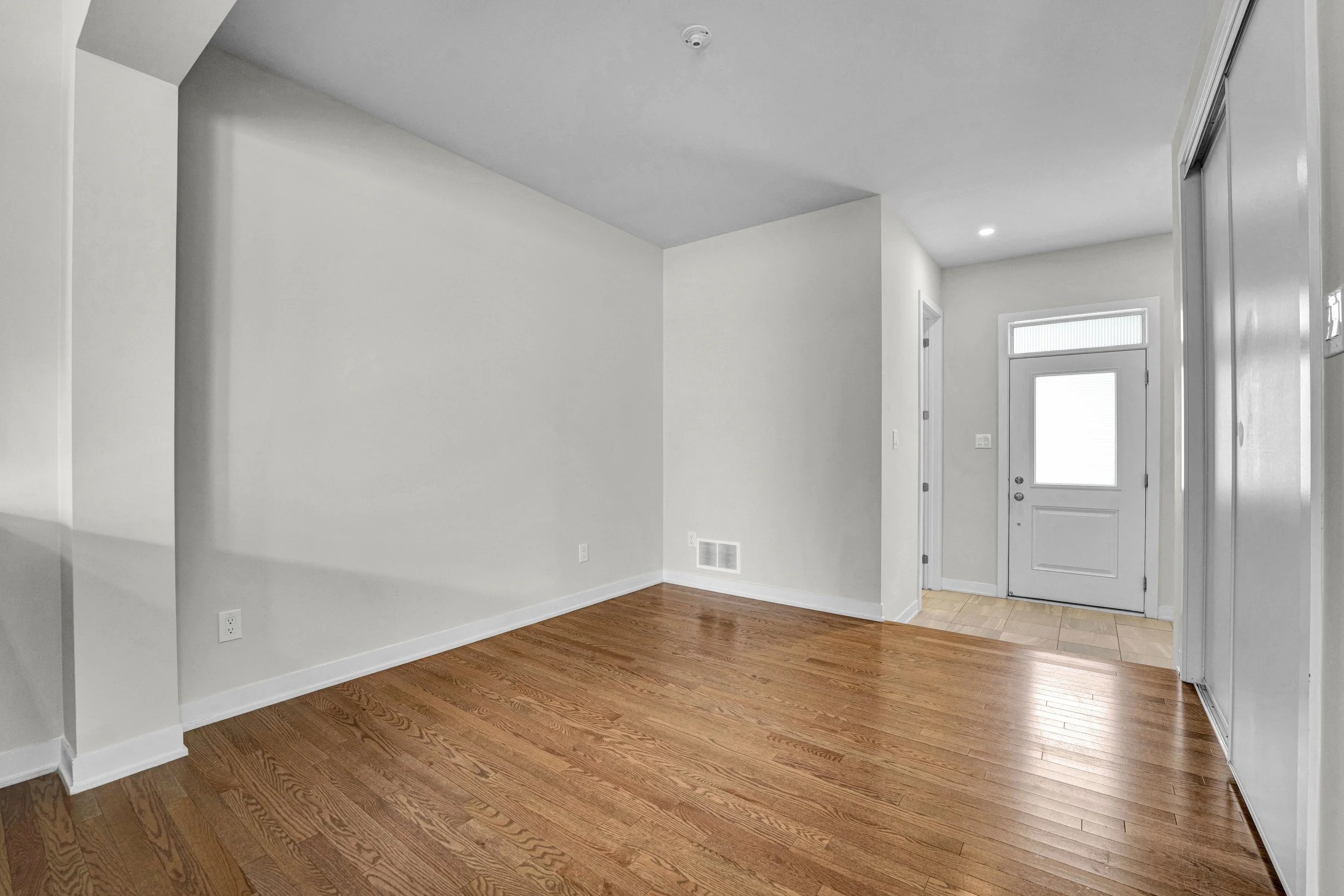 3 Bedroom townhouse in Barrhaven Ottawa Obsidian Street 