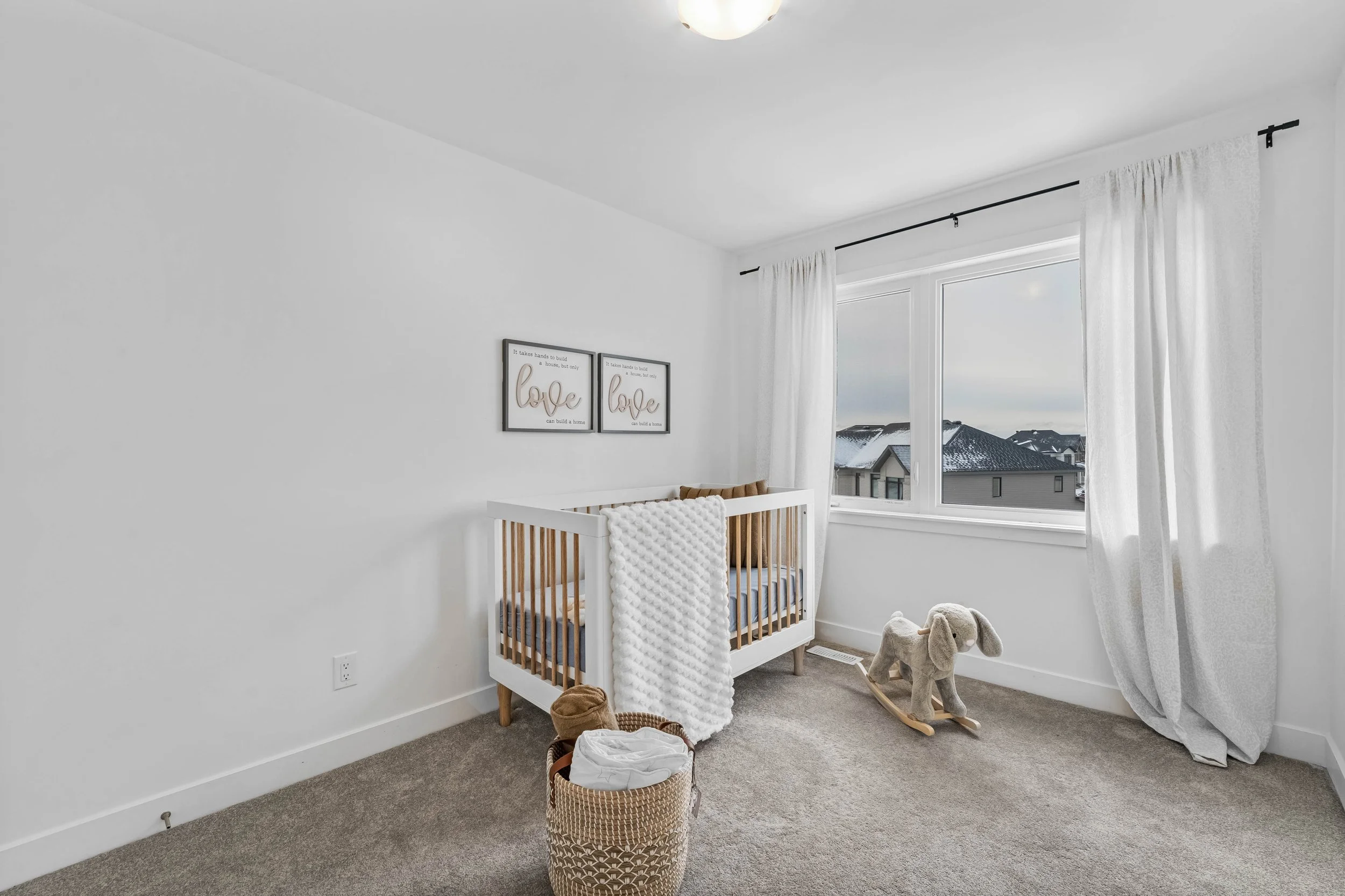 Findlay Creek Real Estate Photography Services NVISION3D.ca