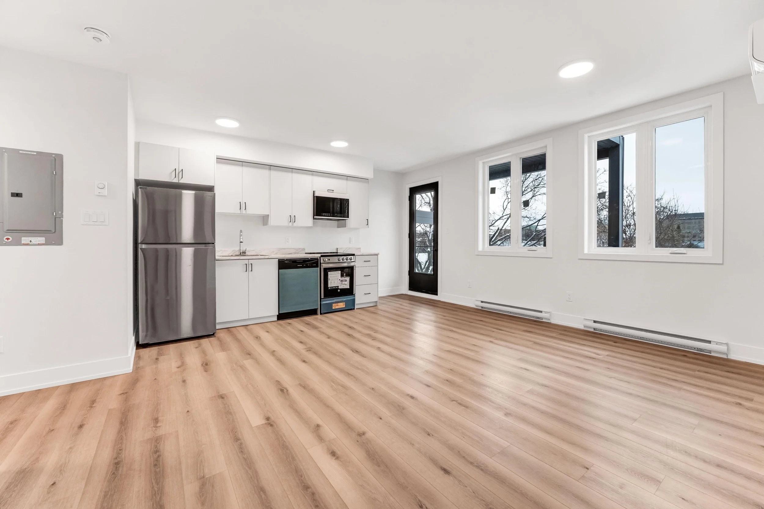 252 Hinchey Avenue Ottawa NVISION 3D Real Estate Photography6.jpg