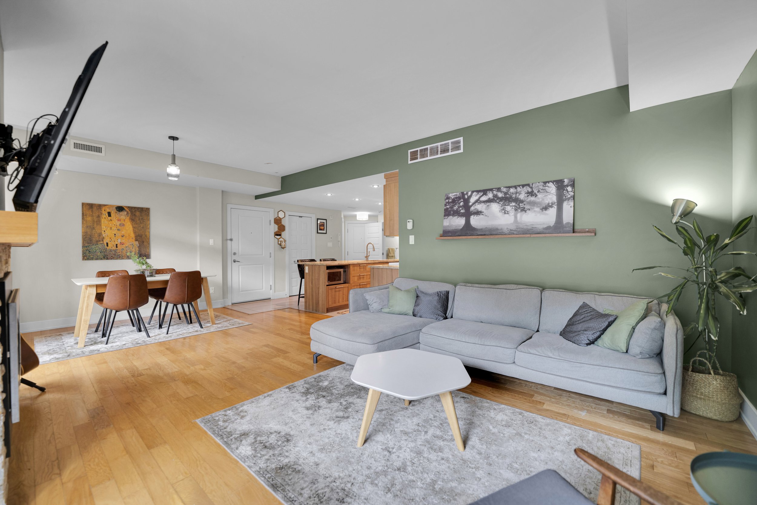 NVISION-3D-Real-Estate-Media-1220-chemin-aylmer-17.jpg