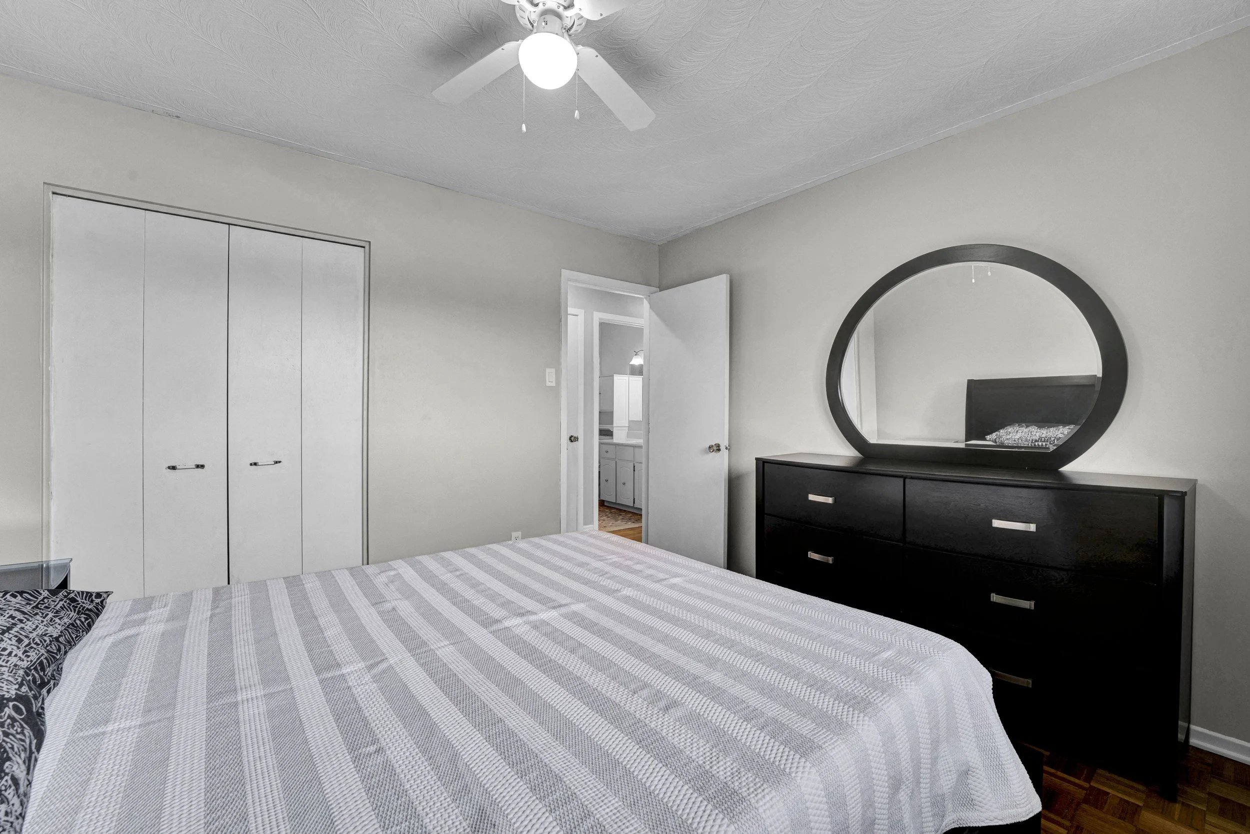 987-saint-jacques-street-nvision-3d-media-22.jpg