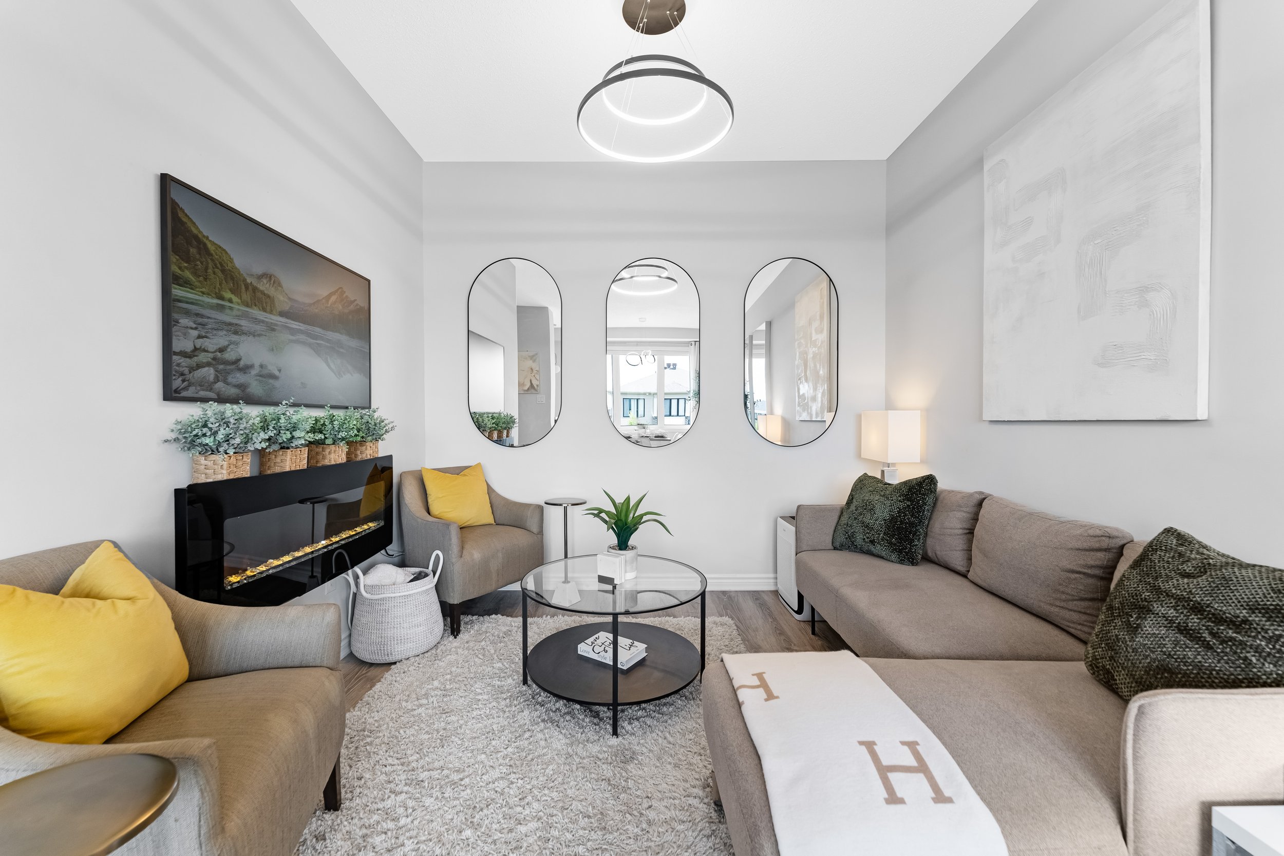 Ottawa Airbnb Photography 618 Bellatrix Walk