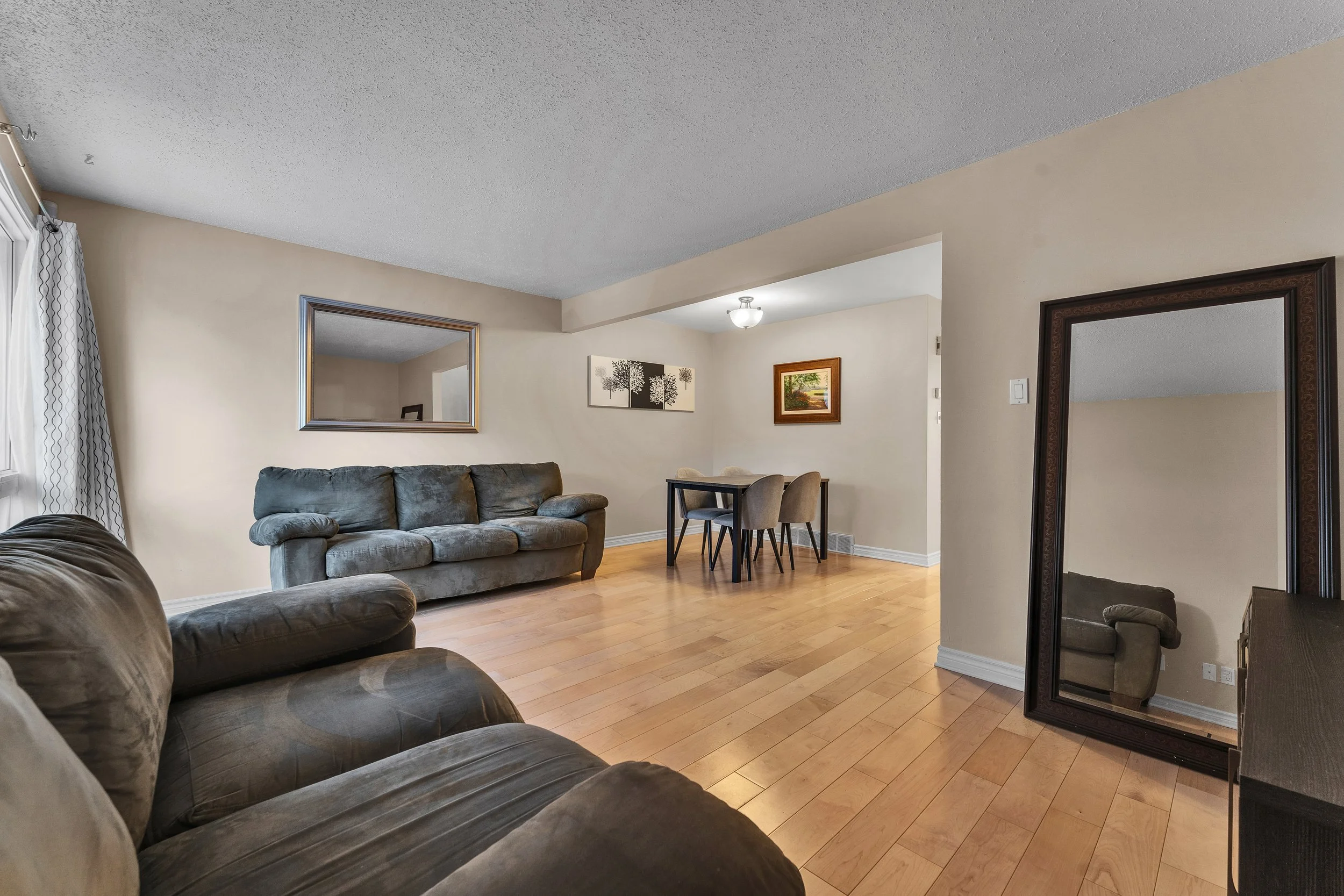 South Keys 61-3344 Uplands Drive Real Estate Media in Ottawa