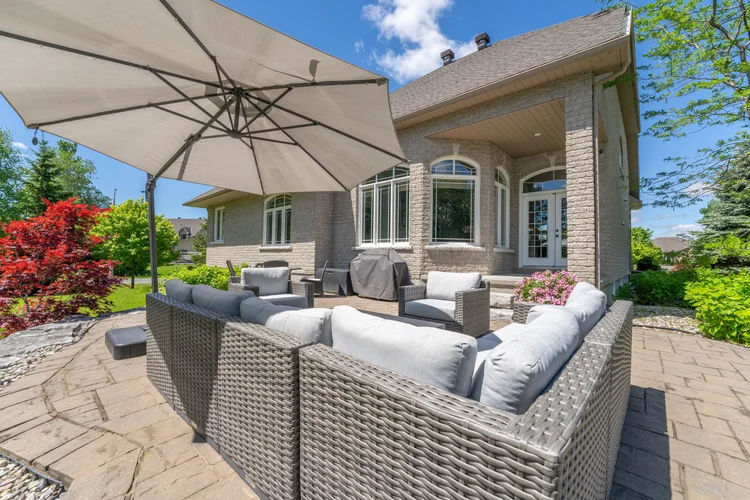 6892 Lake Forest Walk property photograph 14