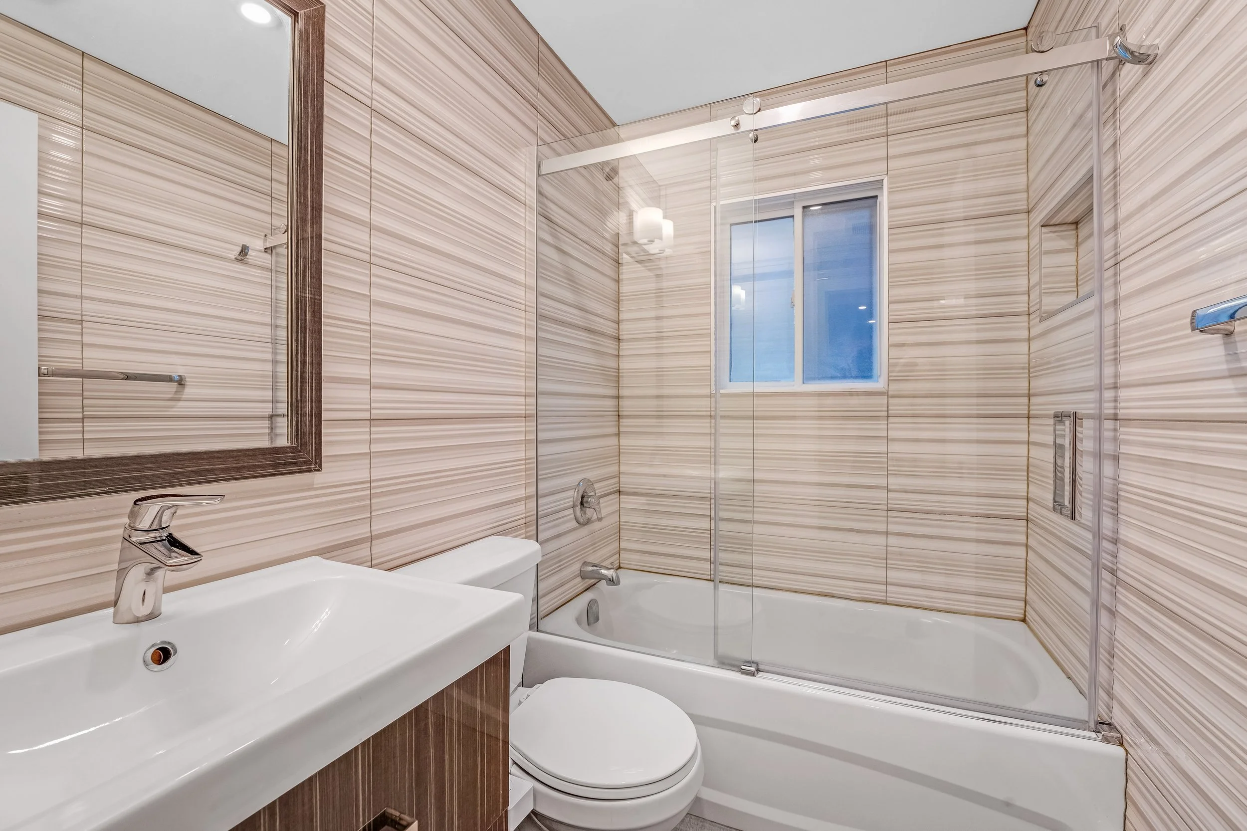 NVISION 3D Real Estate Photography Ottawa Durocher Street4.jpg