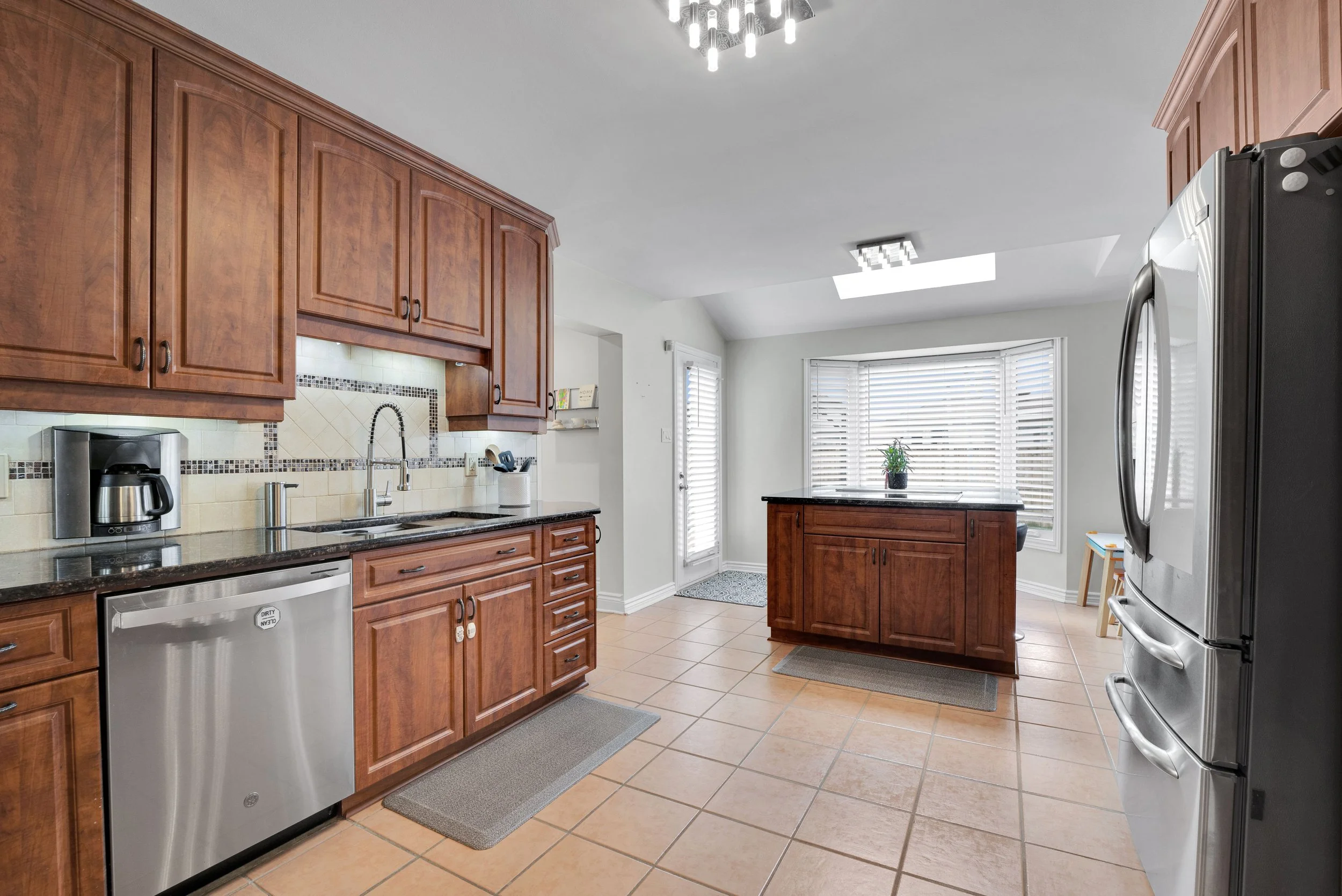 NVISION-3D-Real-Estate-Media-Ottawa-804-hauteview-crescent-32.jpg