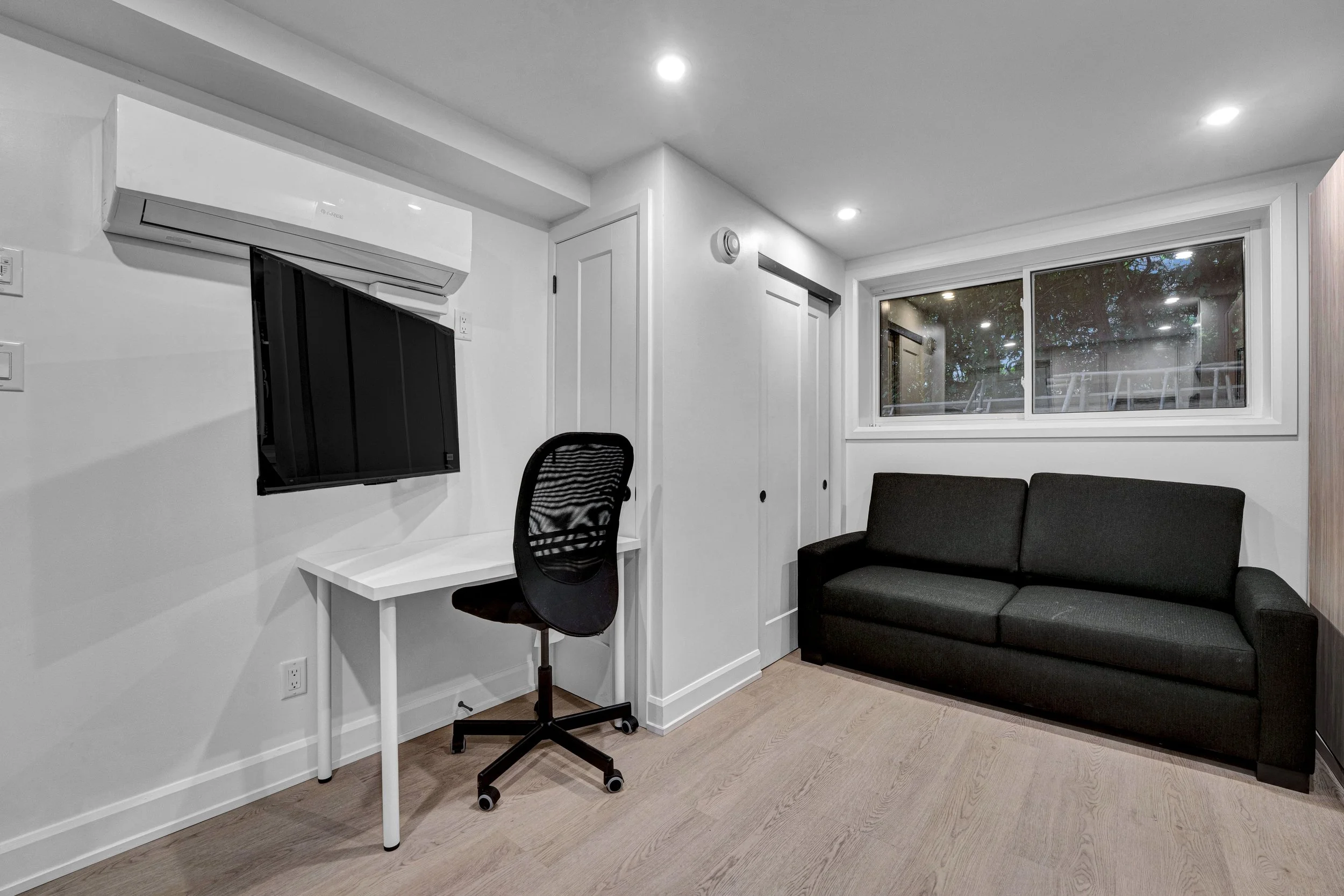 39-goulburn-avenue-sandy-hill-suite-4-2.jpg