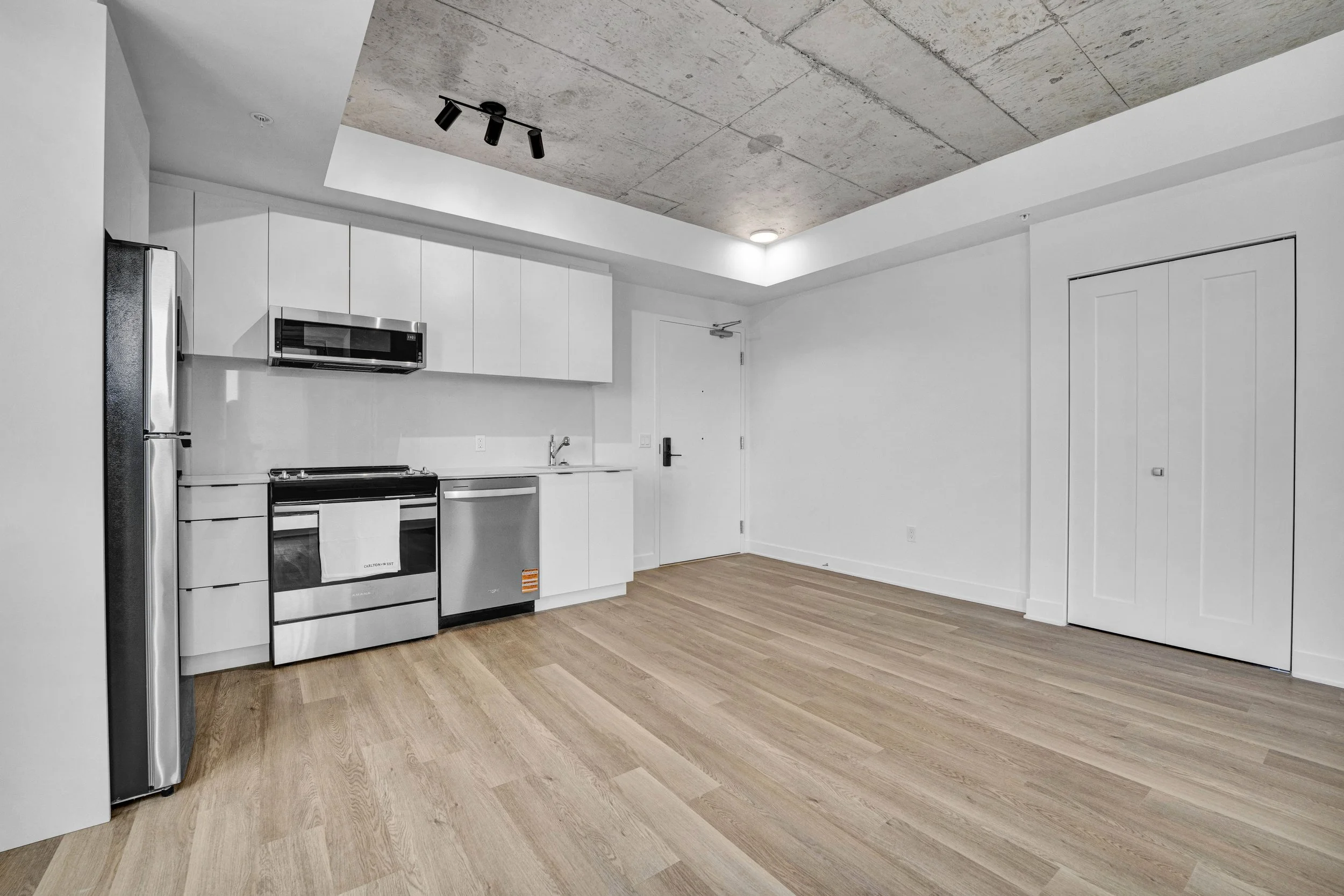 a-1709-1655-carling-avenue-carlton-west-nvision-3d-4.jpg