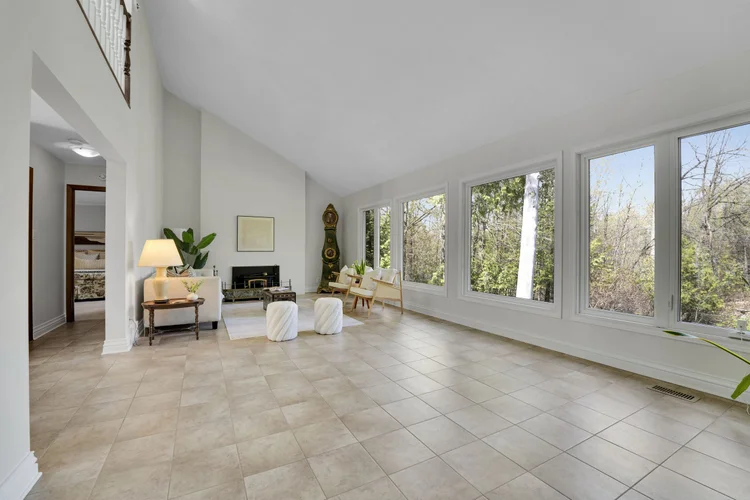 5468 Torbolton Ridge property photograph 80