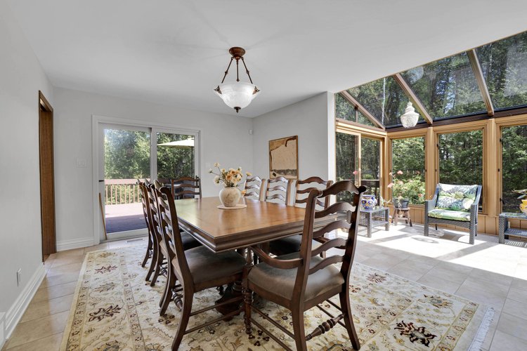 5468 Torbolton Ridge property photograph 68