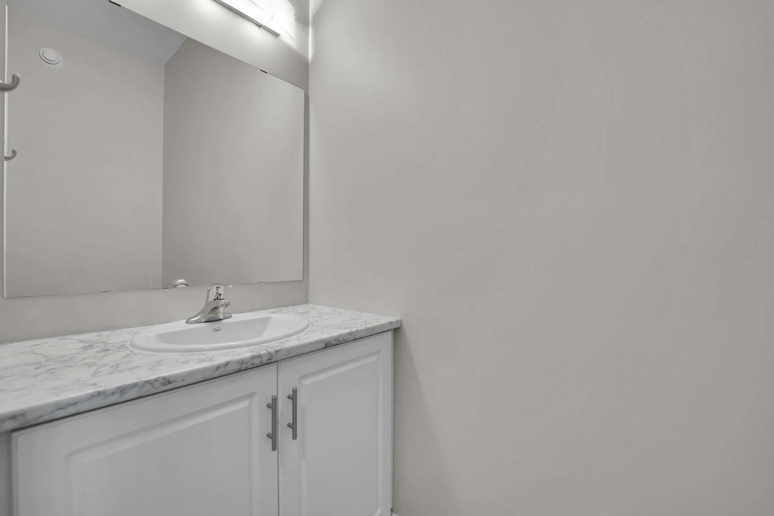 NVISION-3D-Real-Estate-Media-Ottawa-54-Gtiffith-wy-5.jpg
