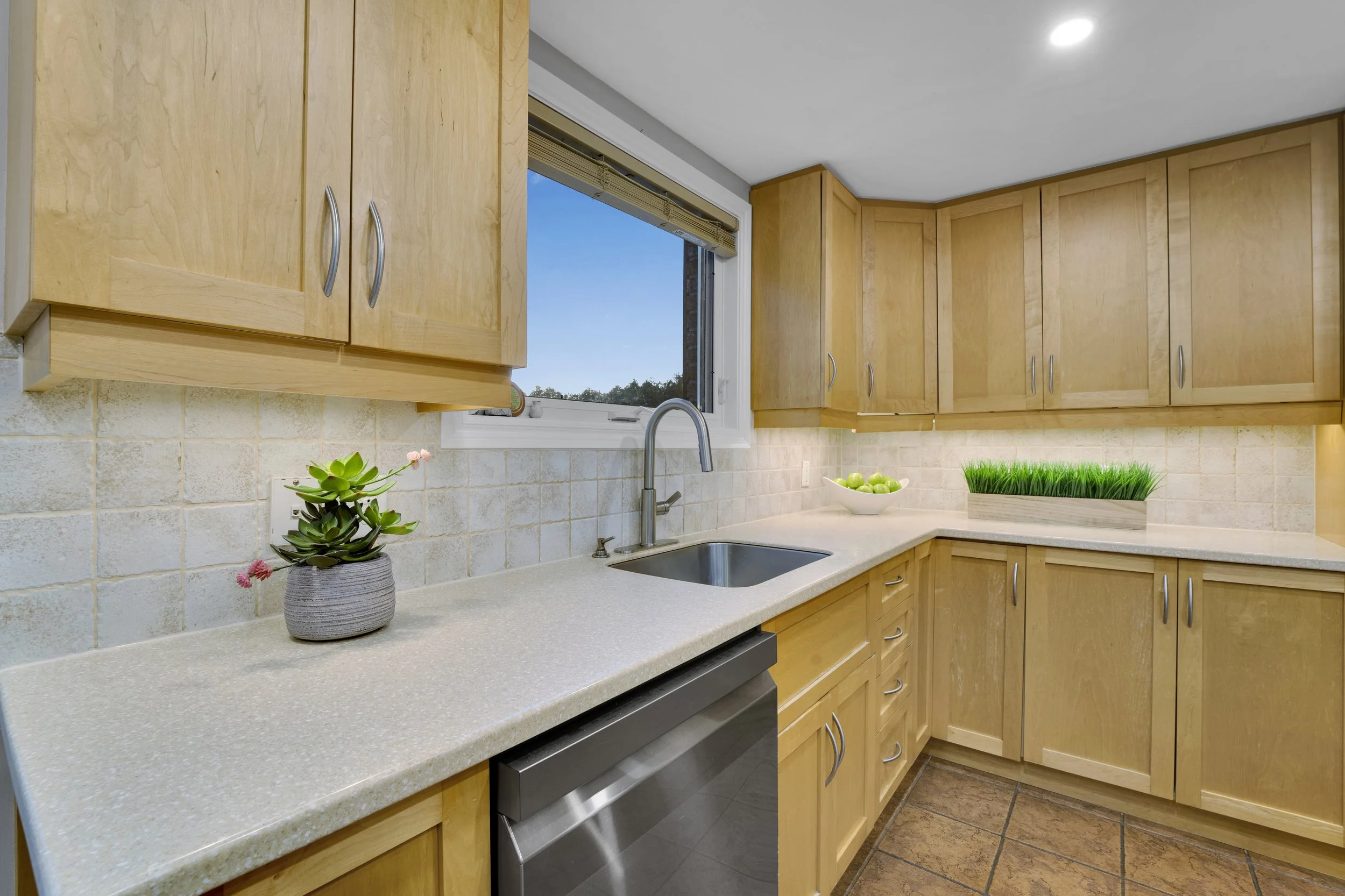 NVISION-3D-Real-Estate-Media-Ottawa-2529-Marshwood-Road-Sophia-29.jpg