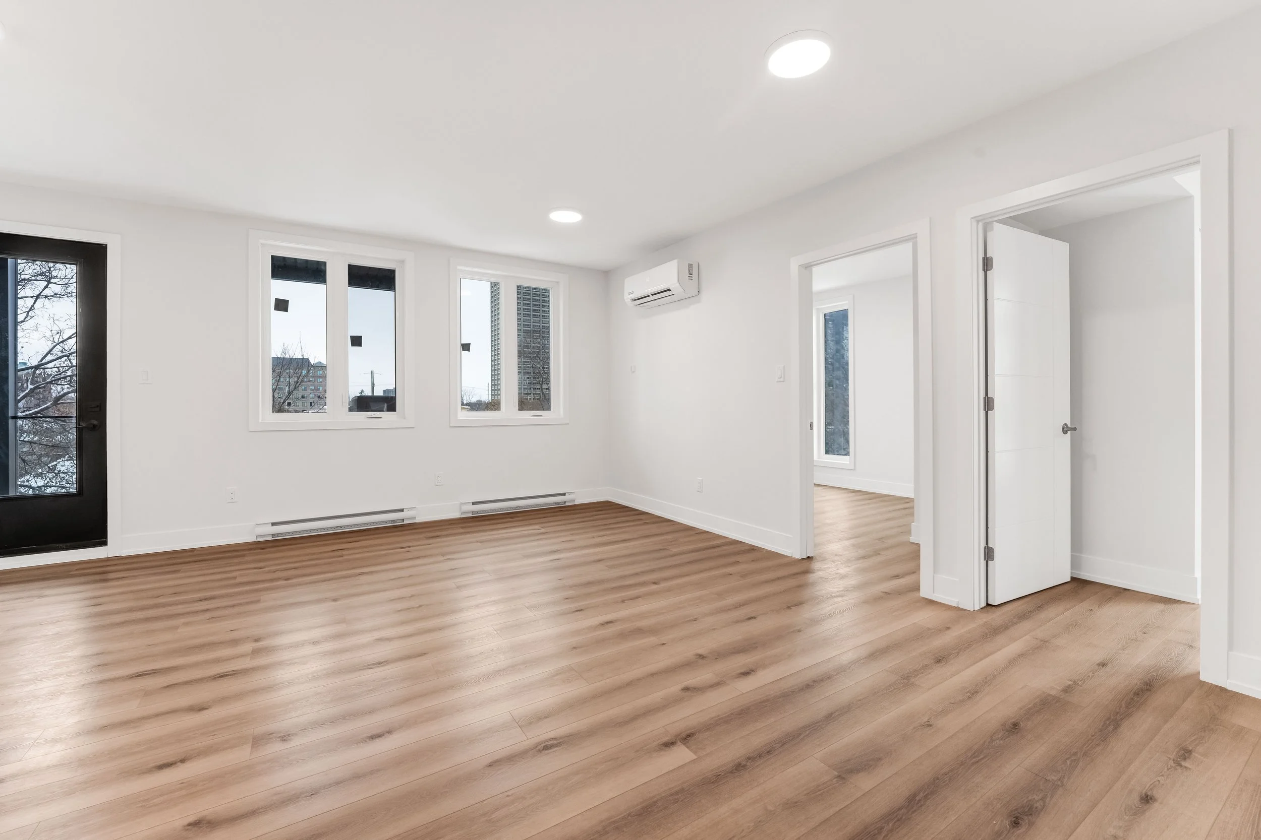 252 Hinchey Avenue Ottawa NVISION 3D Real Estate Photography5.jpg