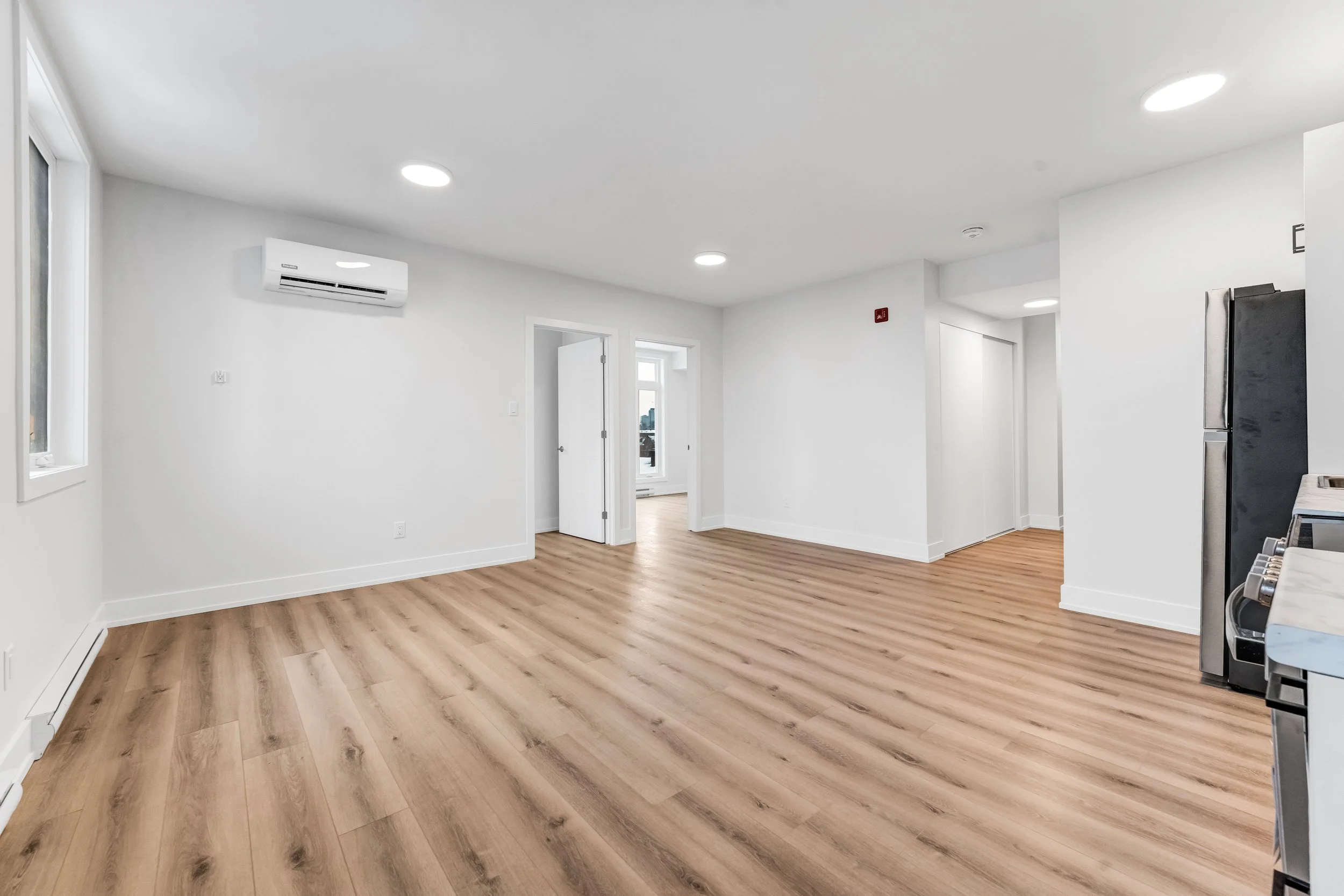 252 Hinchey Avenue Ottawa NVISION 3D Real Estate Photography9.jpg