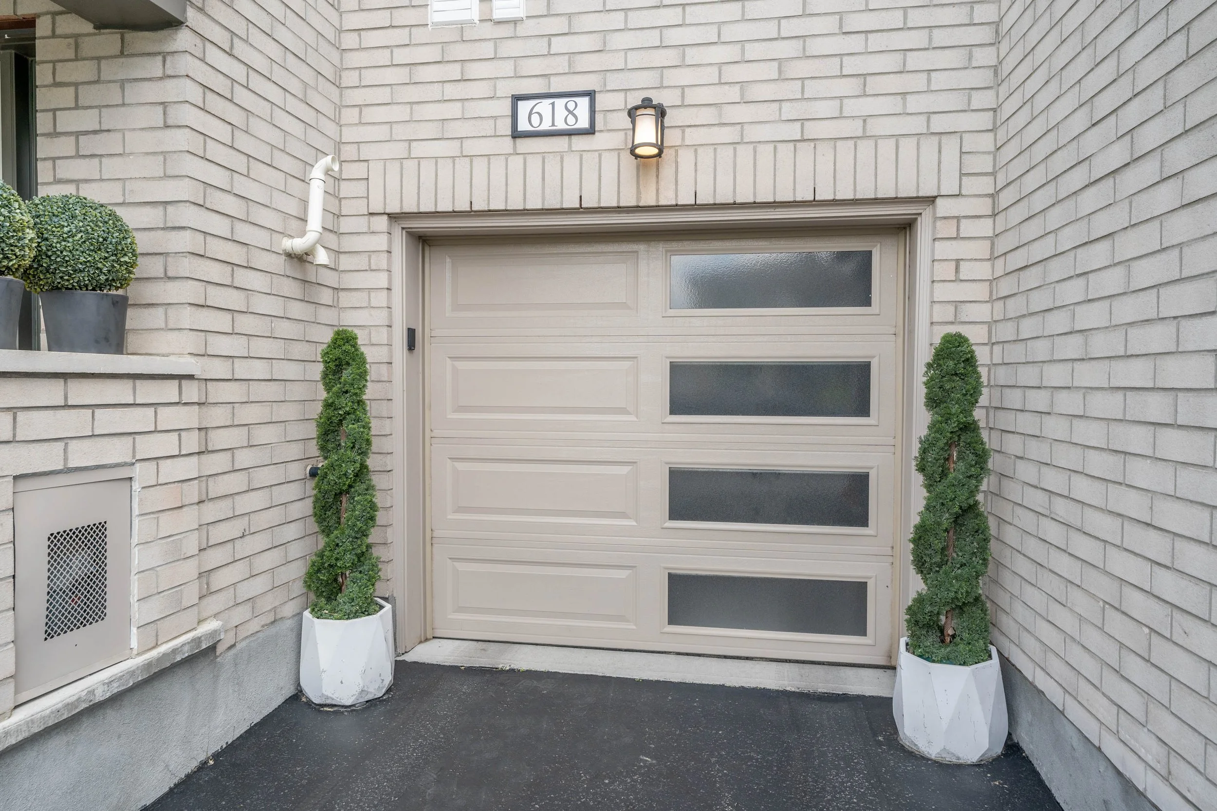 Ottawa Airbnb Photography 618 Bellatrix Walk