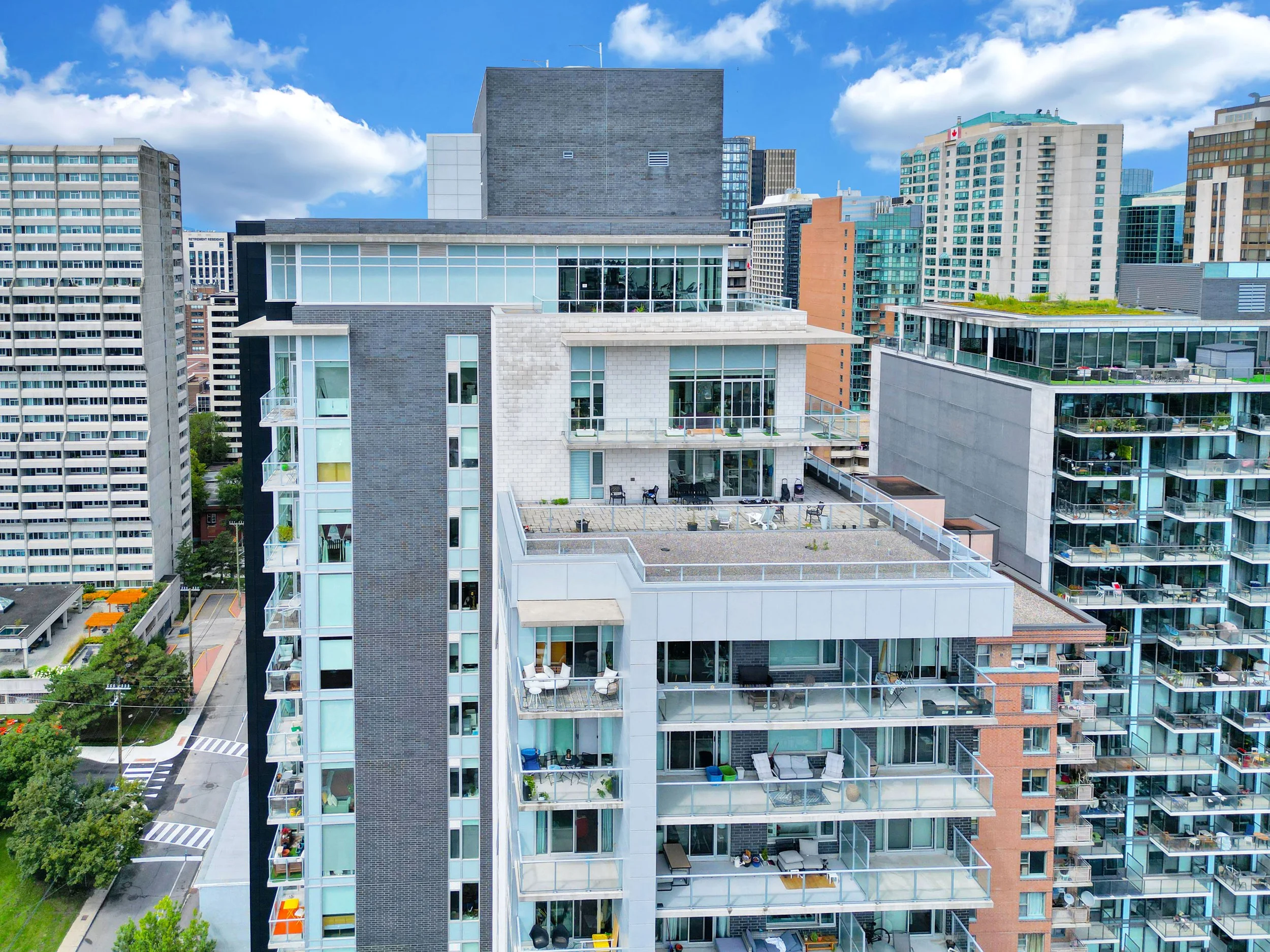 255-bay-street-unit-309-drone