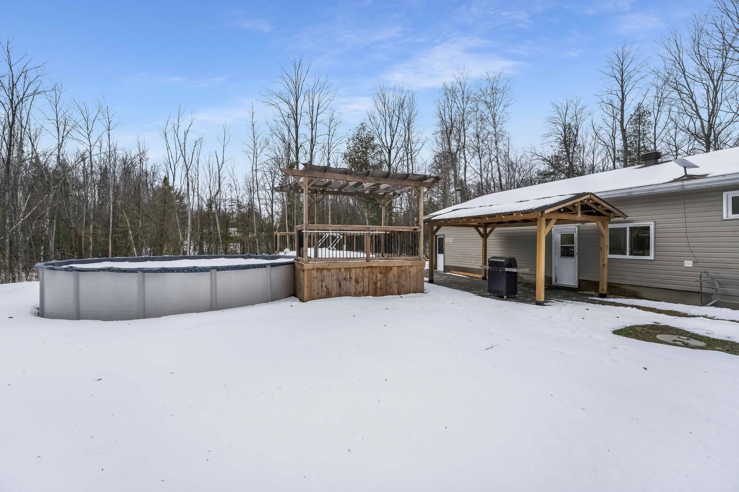 387 Campbell Side Road Real Estate Photography Lanark County NVISION 3D