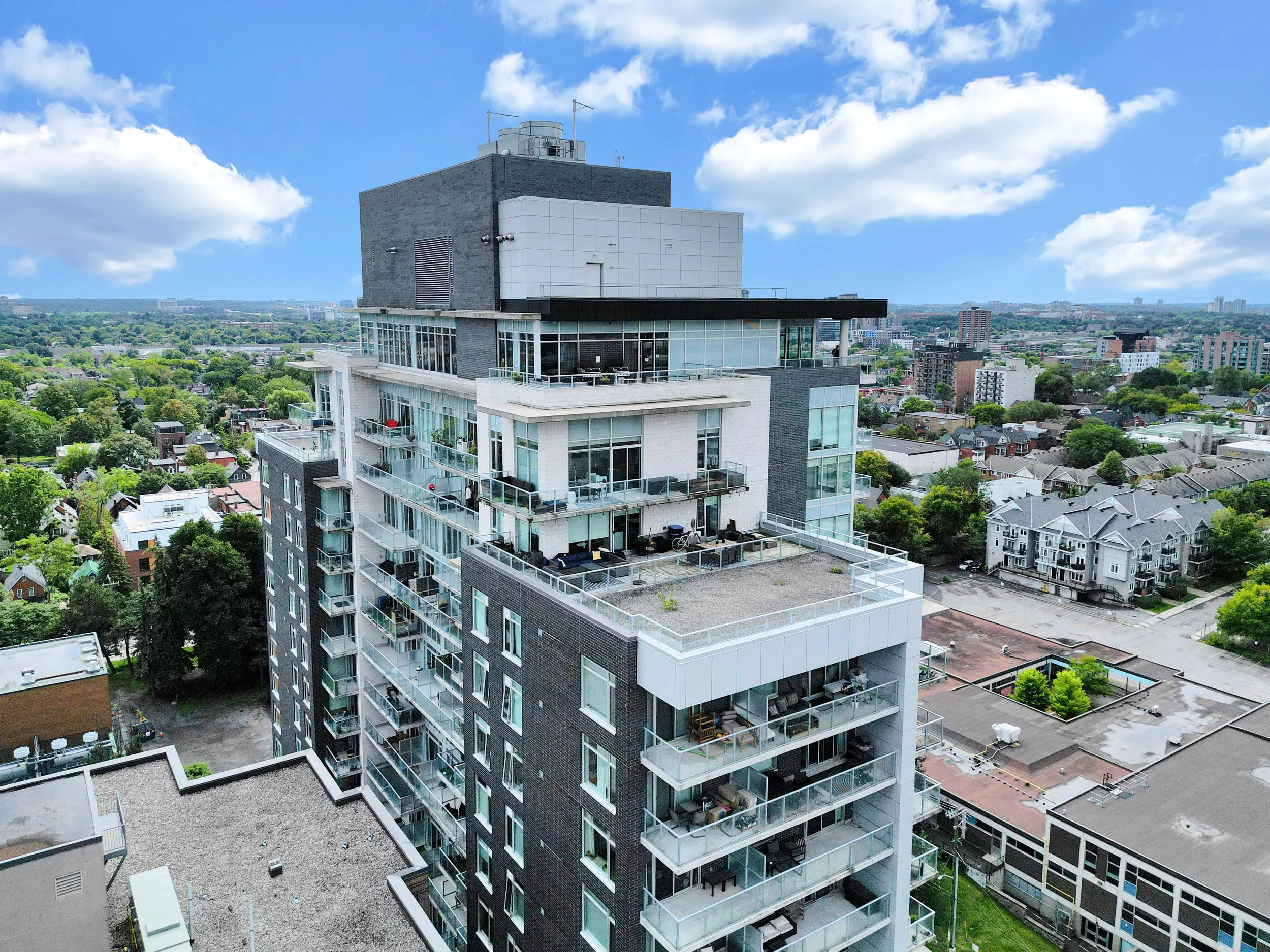 255-bay-street-unit-309-drone