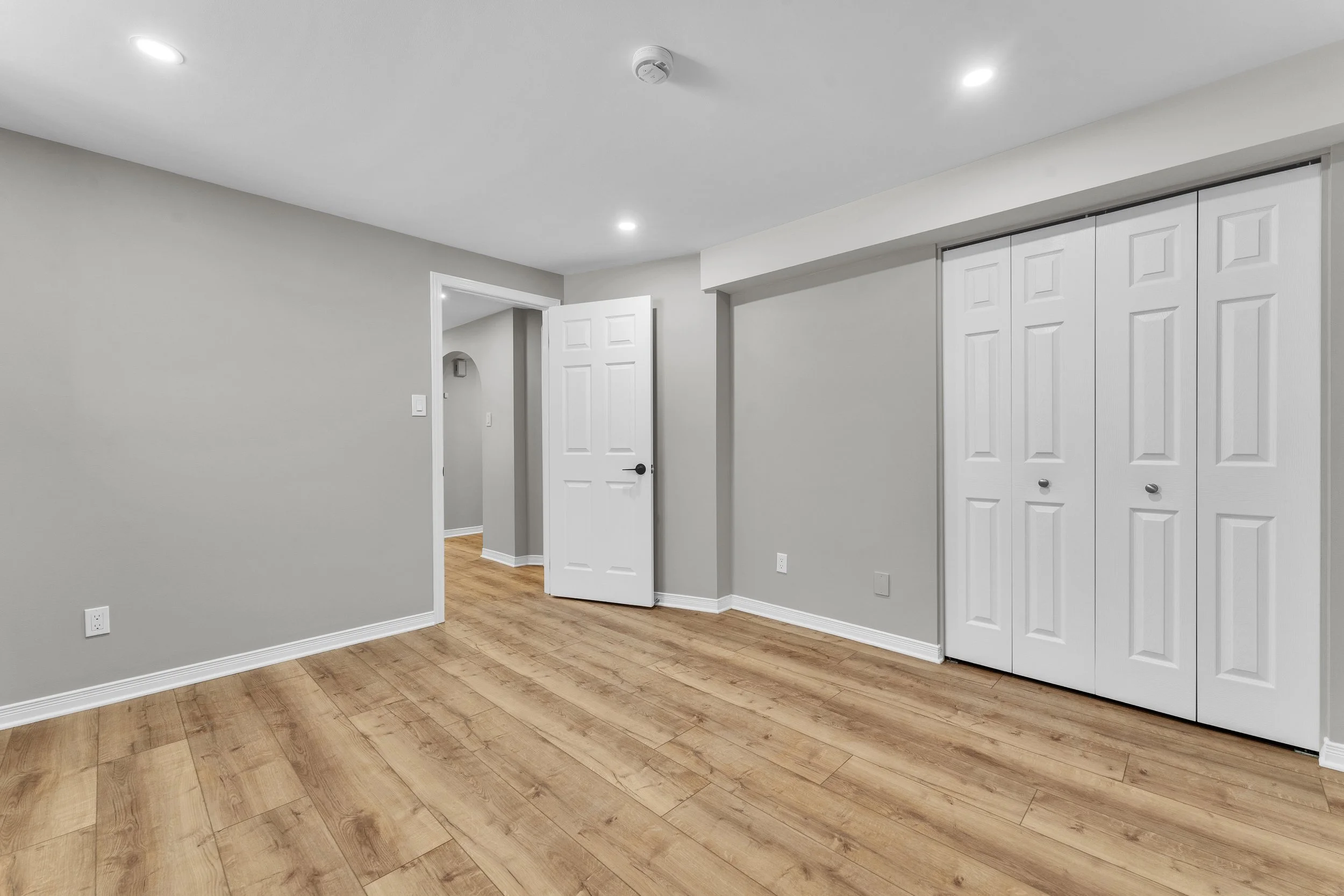 97 Concord Street North Ottawa University Rent