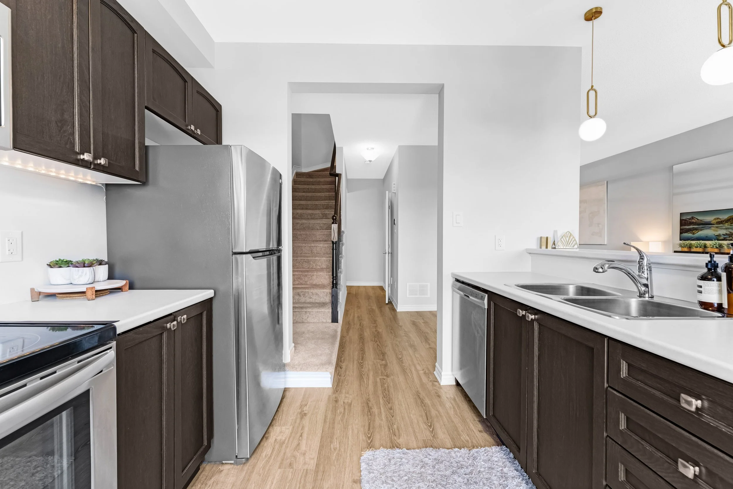 Ottawa Airbnb Photography 618 Bellatrix Walk