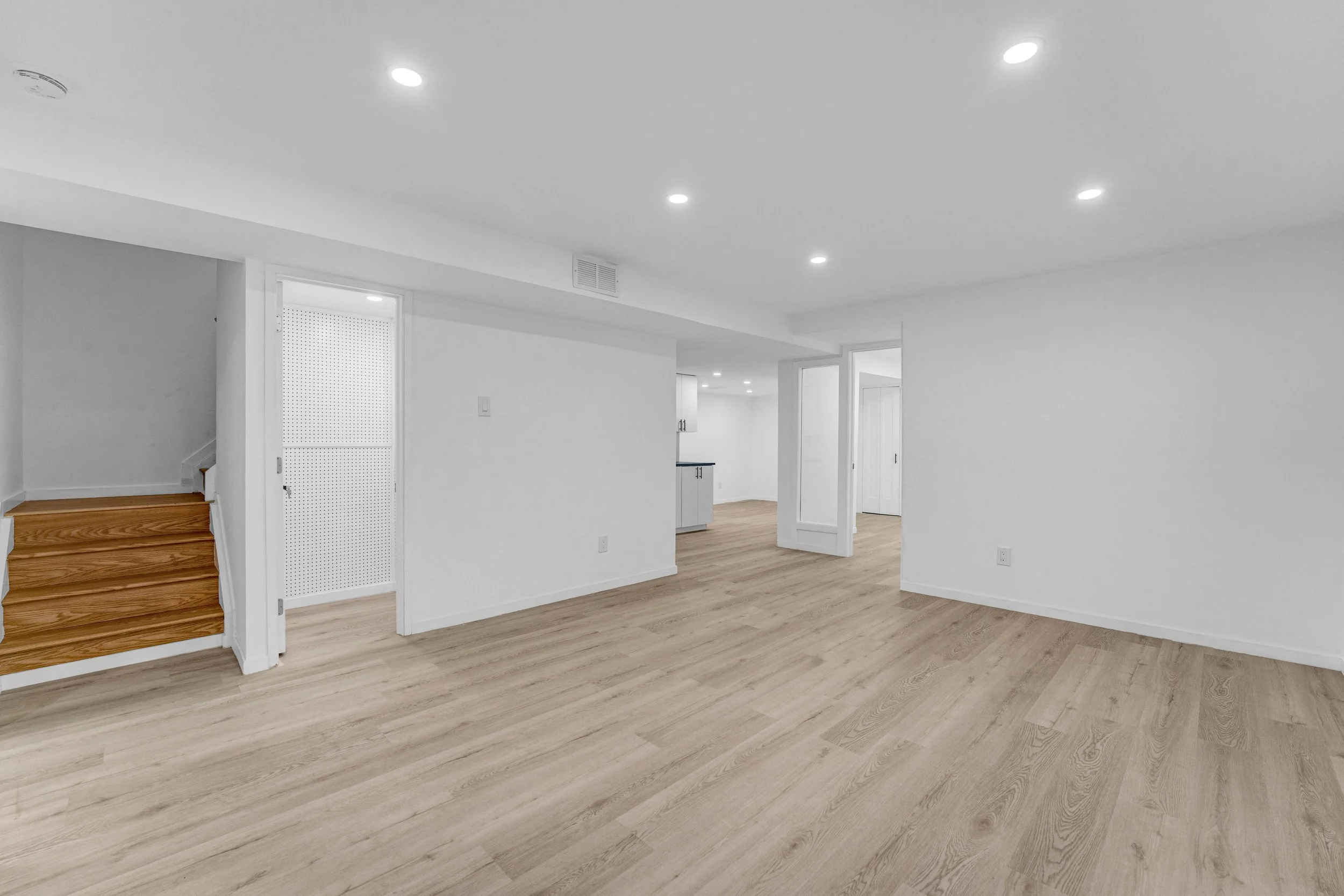Ottawa-Real-Estate-Photography-945-Cahil-Drive-West-nvision3d-36.jpg