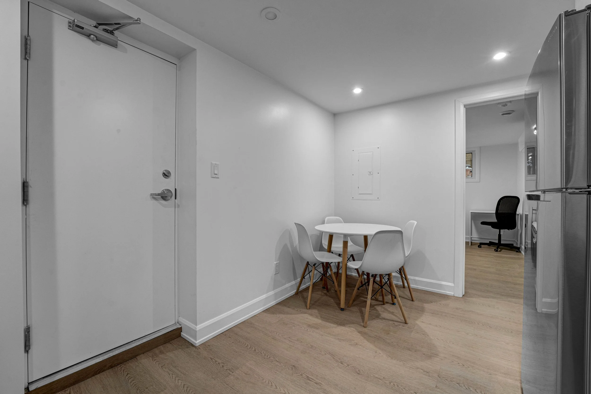 39-goulburn-avenue-sandy-hill-suite-5-3.jpg