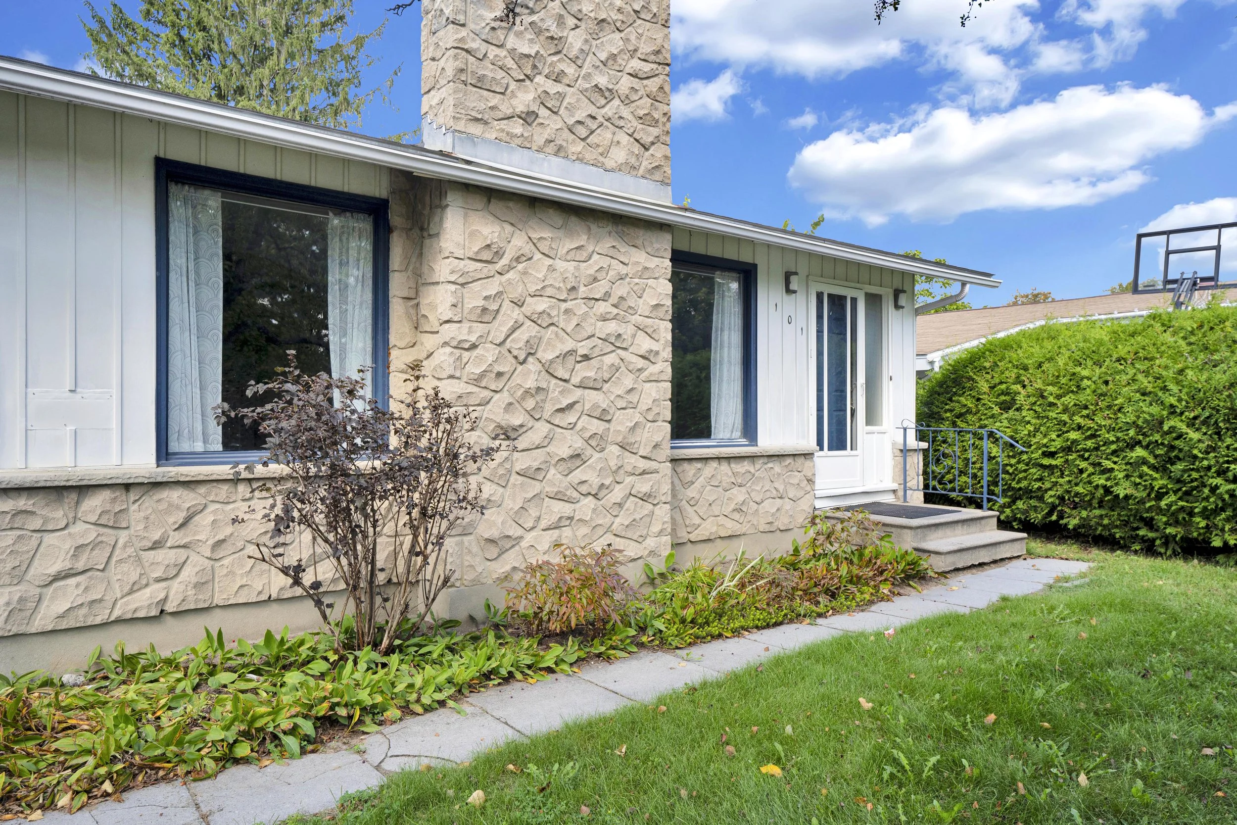 Real Estate Photography Services in Kanata Ottawa NVISION 3D