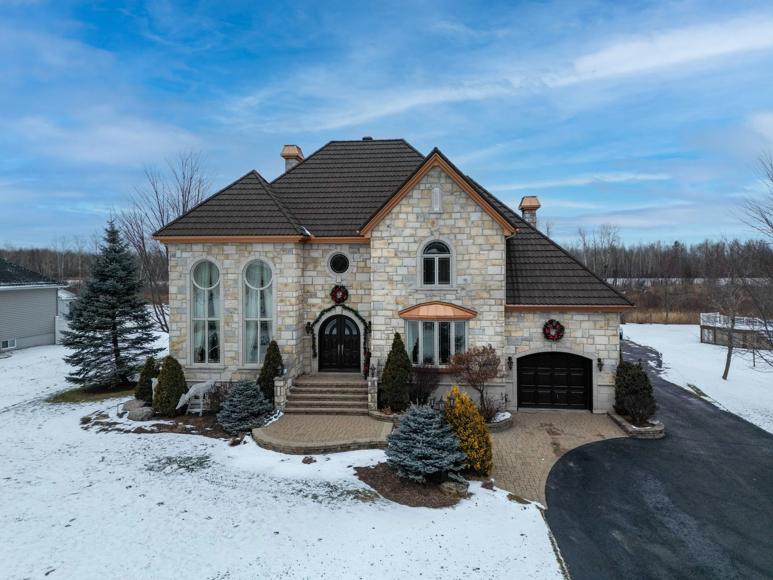 Professional real estate media for Ottawa builders and developers. Photography, 4K video, drone, 3D virtual tours, floor plans and marketing content by NVISION 3D.