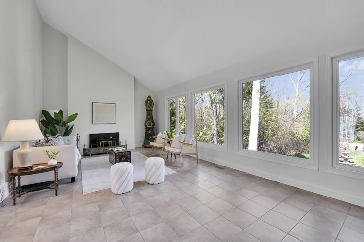 5468 Torbolton Ridge property photograph 82