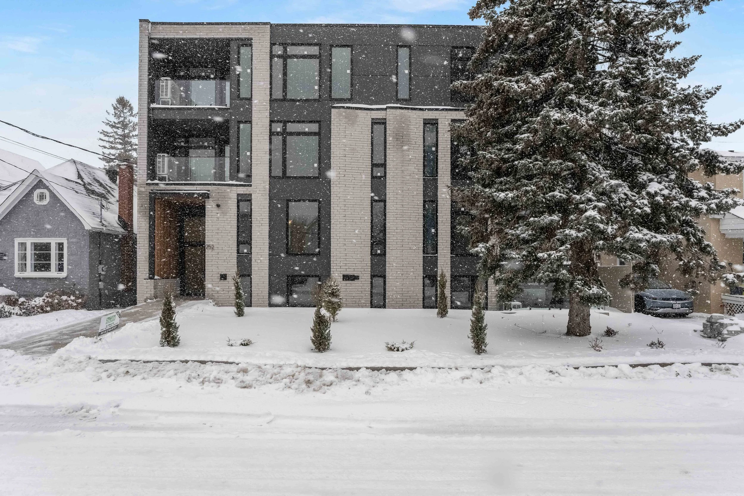 252 Hinchey Avenue NVISION 3D Real Estate Photography4.jpg